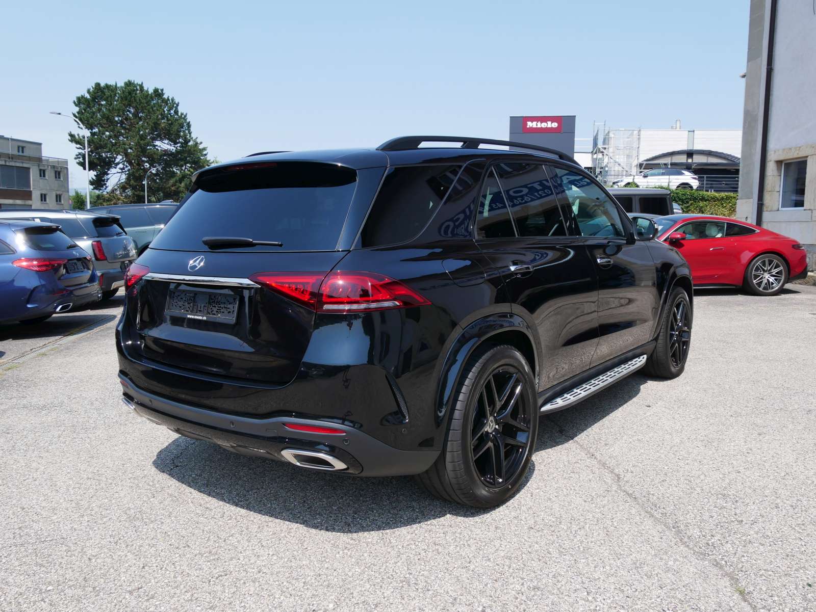 MERCEDES-BENZ GLE 580 4Matic AMG Line 9G-Tronic-image-3
