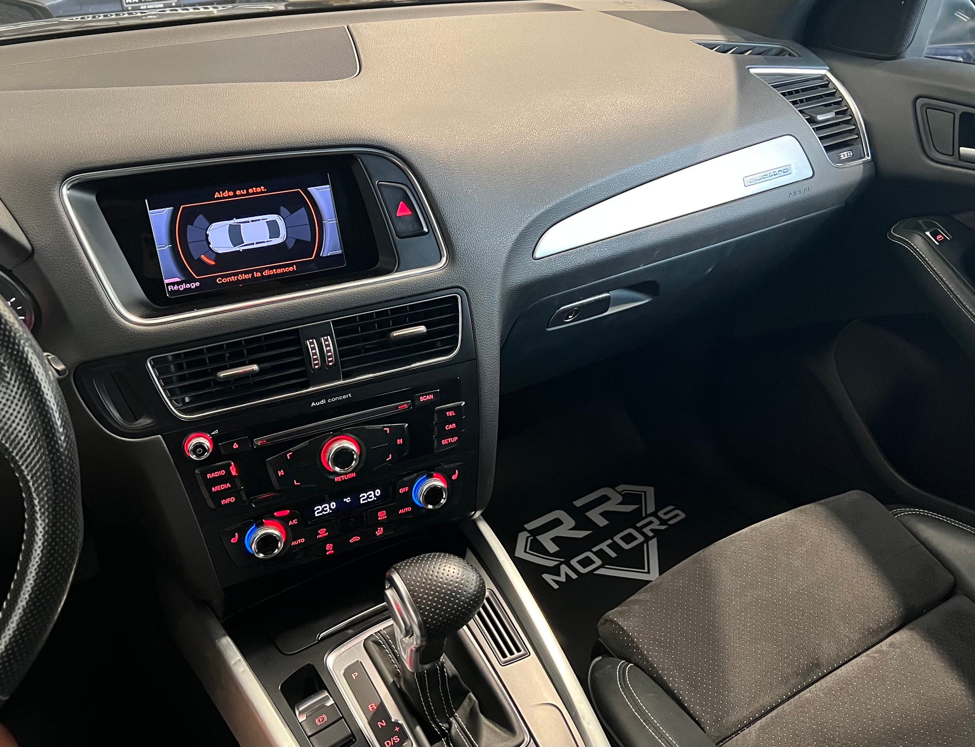 AUDI Q5 2.0 TDI S-Line quattro S-tronic-image-7