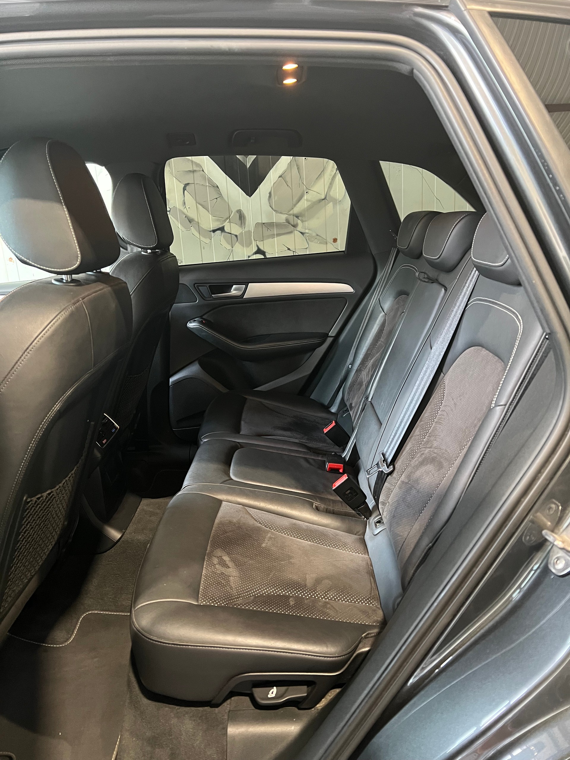 AUDI Q5 2.0 TDI S-Line quattro S-tronic-image-15
