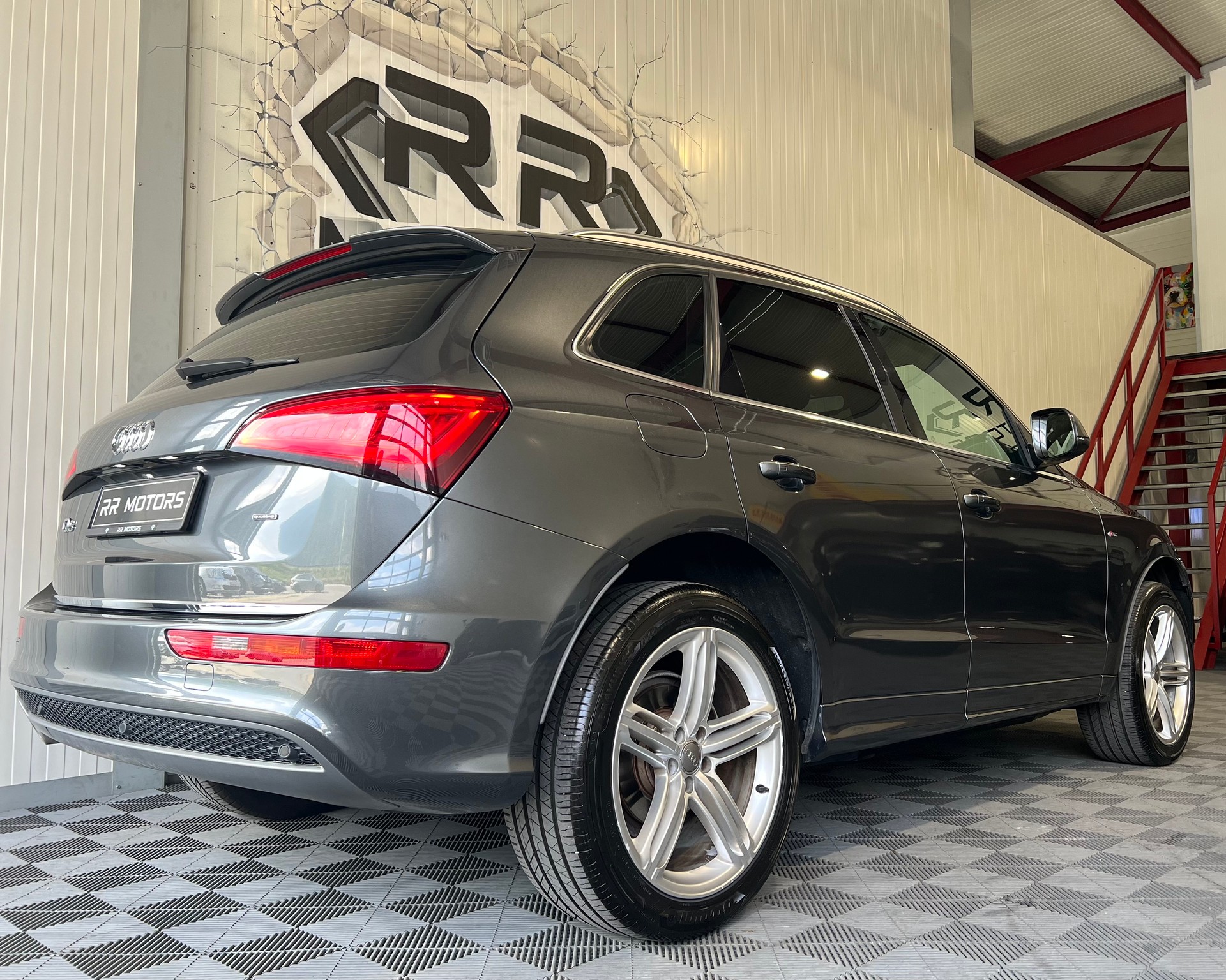 AUDI Q5 2.0 TDI S-Line quattro S-tronic-image-3