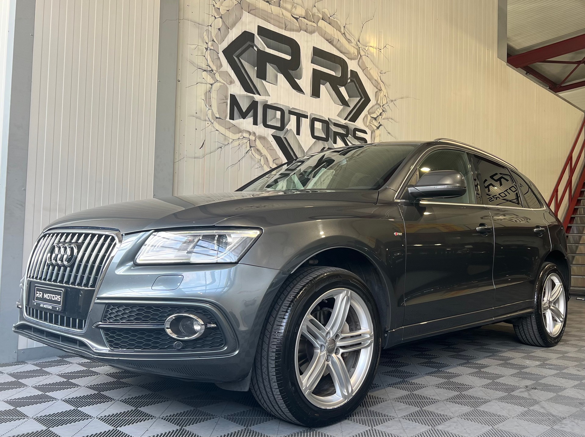 AUDI Q5 2.0 TDI S-Line quattro S-tronic-image-0