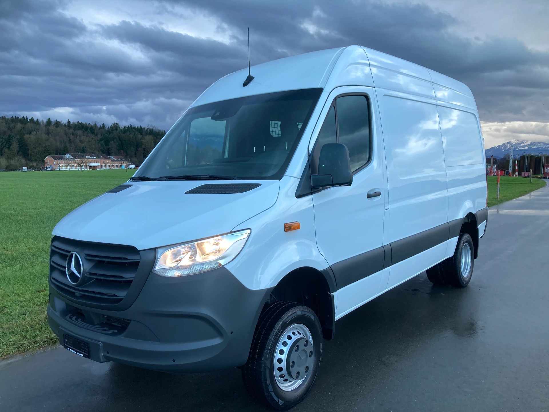 MERCEDES-BENZ Sprinter 516 CDI Standard 7G-TRONIC 4x4 Reduziert **Anhängerkupplung 3.5t**-image-0