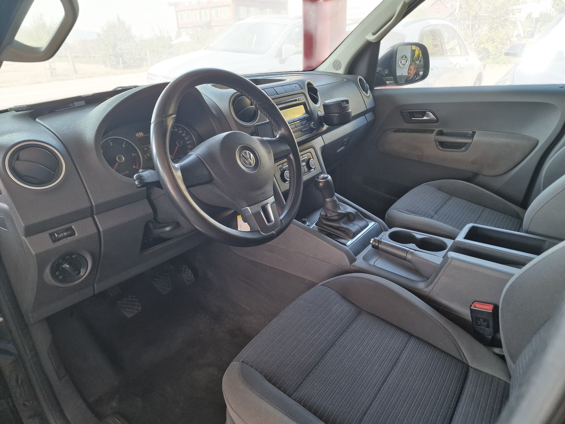 VW Amarok 2.0 BiTDI Highline 4Motion permanent 24Mt Gara MFK Neu AHK 2.8t-image-11
