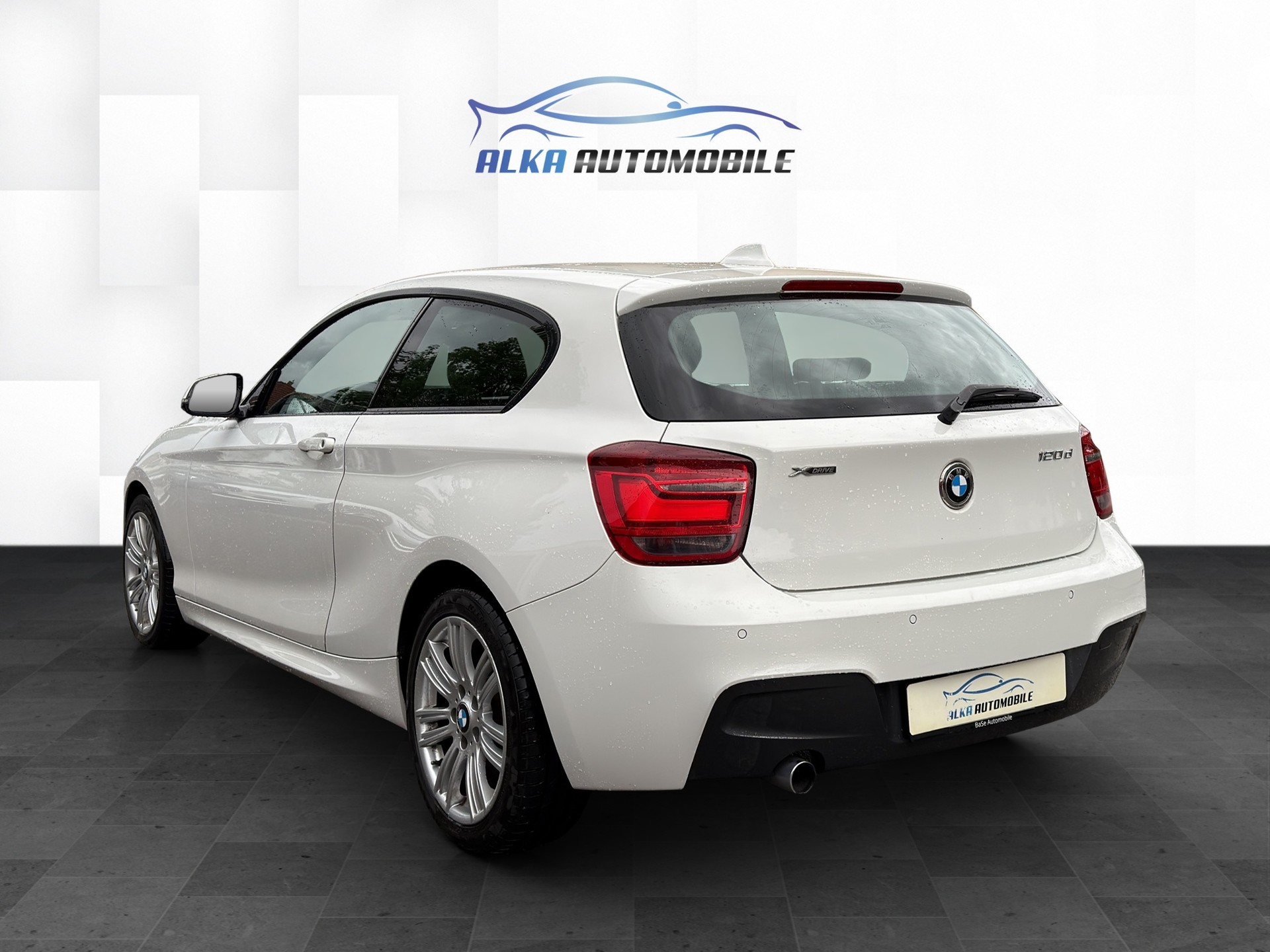 BMW 120d xDrive M Sport-image-4