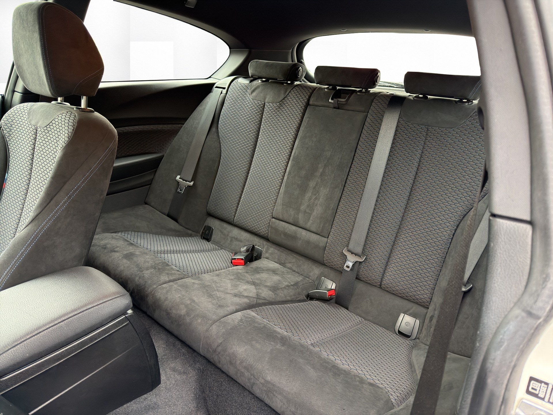 BMW 120d xDrive M Sport-image-11