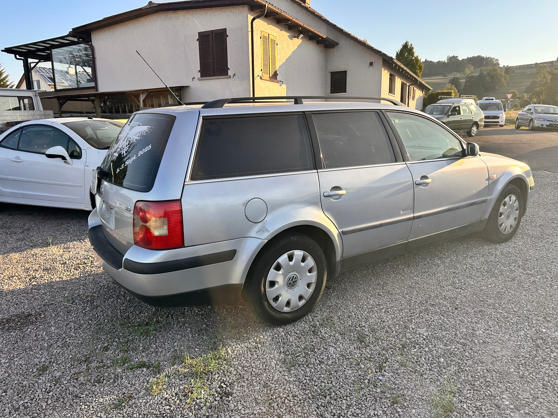 VW Passat Variant 2.0 Comfortline-image-7