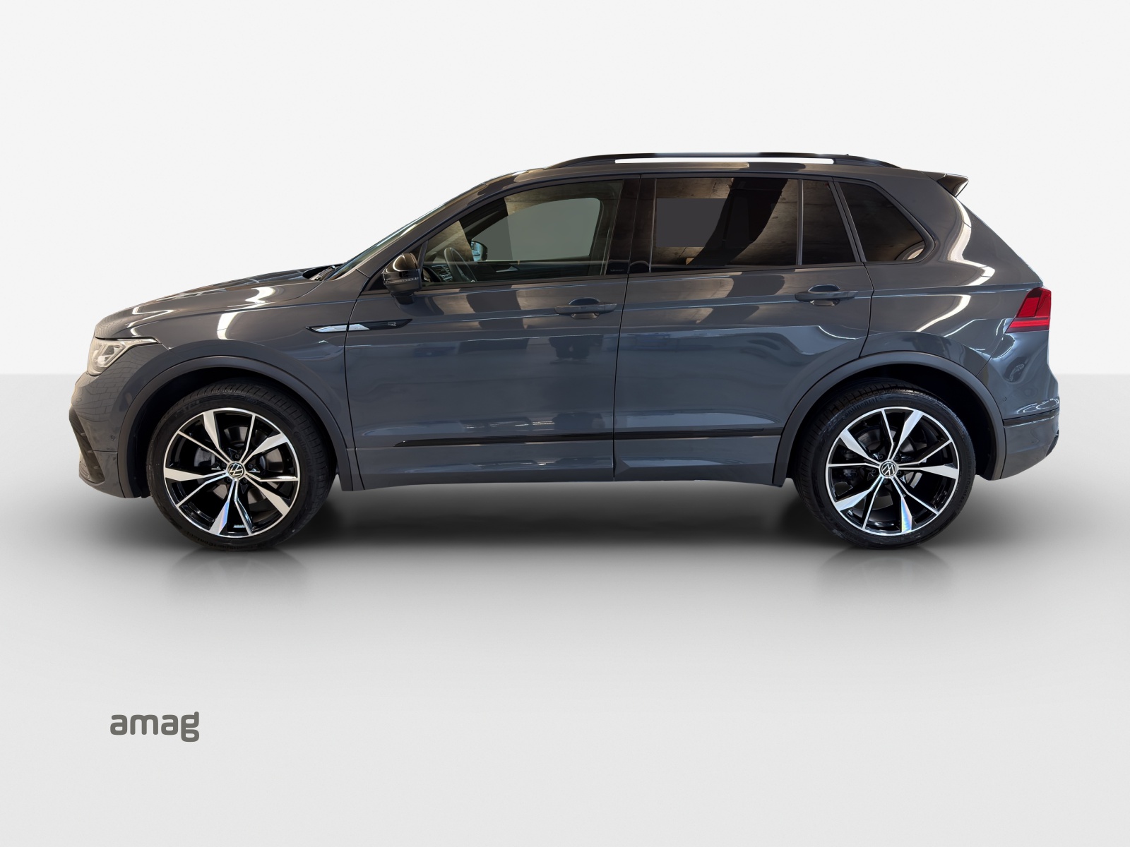 VW Tiguan 2.0TSI R-Line 4Motion DSG-image-1