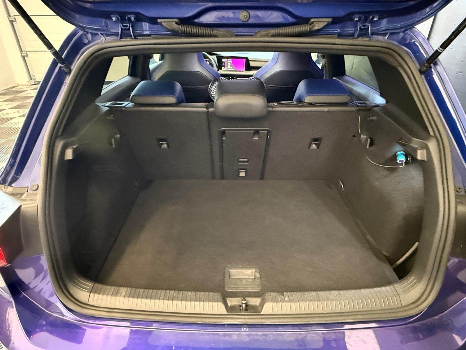 VW Golf 2.0 TSI R DSG 4Motion *Toit ouvrant*-image-22