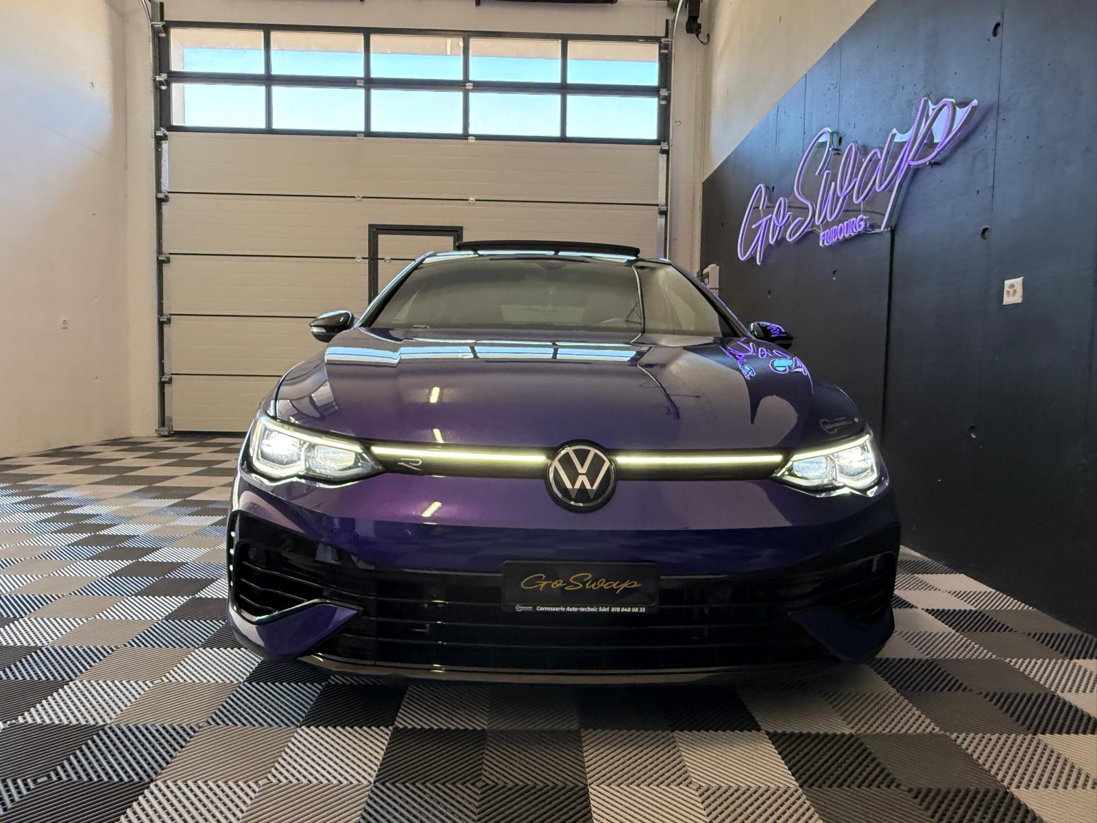 VW Golf 2.0 TSI R DSG 4Motion *Toit ouvrant*-image-2