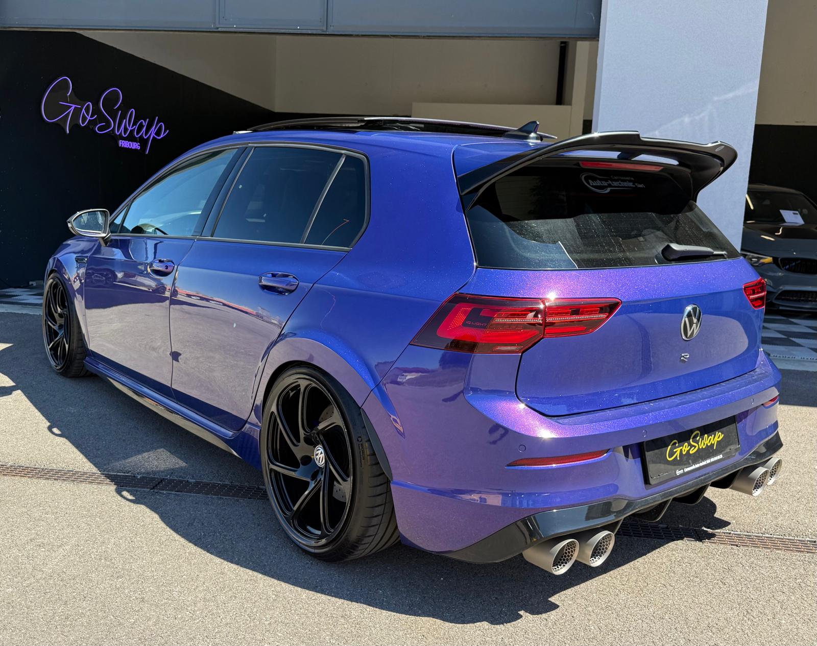 VW Golf 2.0 TSI R DSG 4Motion *Toit ouvrant*-image-5