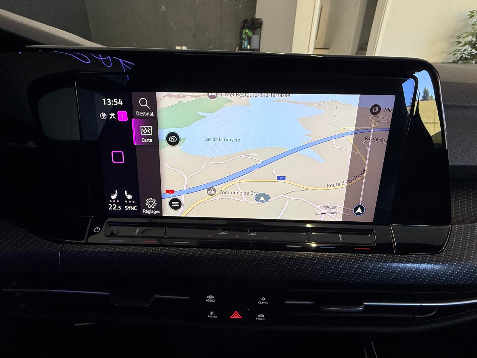 VW Golf 2.0 TSI R DSG 4Motion *Toit ouvrant*-image-17