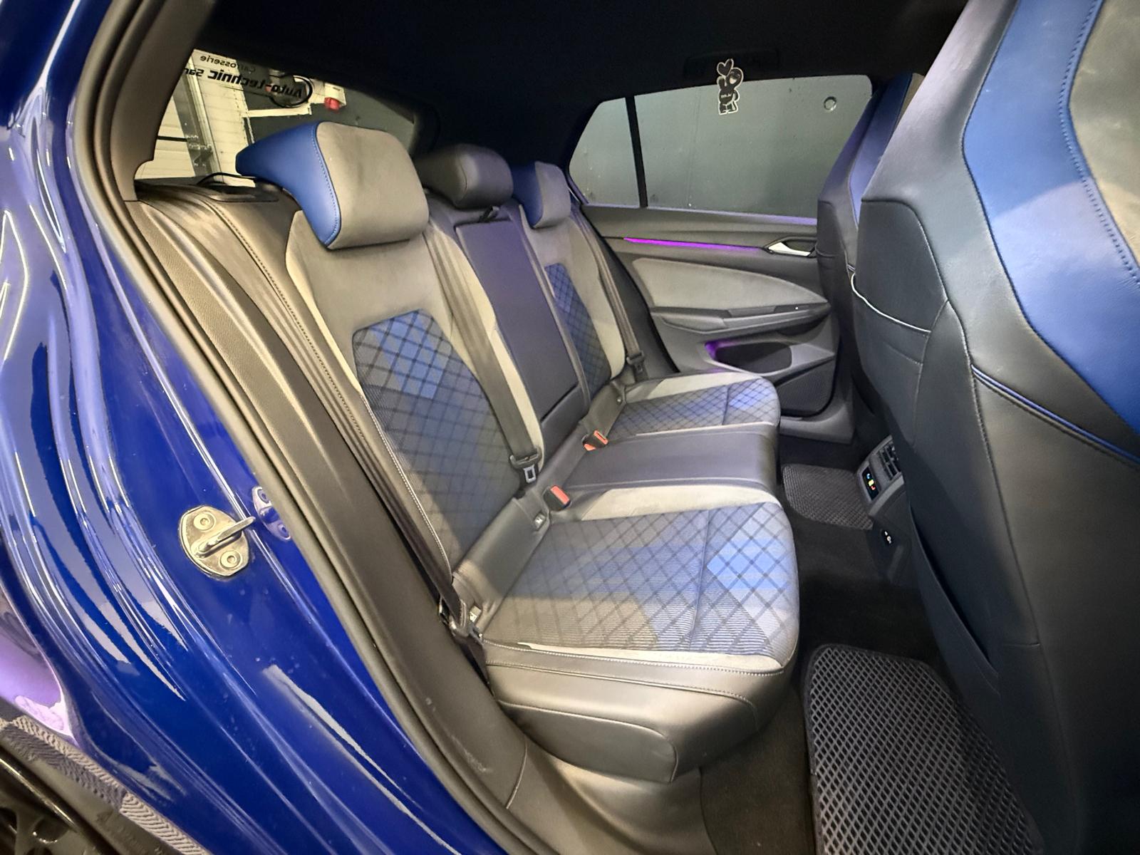 VW Golf 2.0 TSI R DSG 4Motion *Toit ouvrant*-image-10
