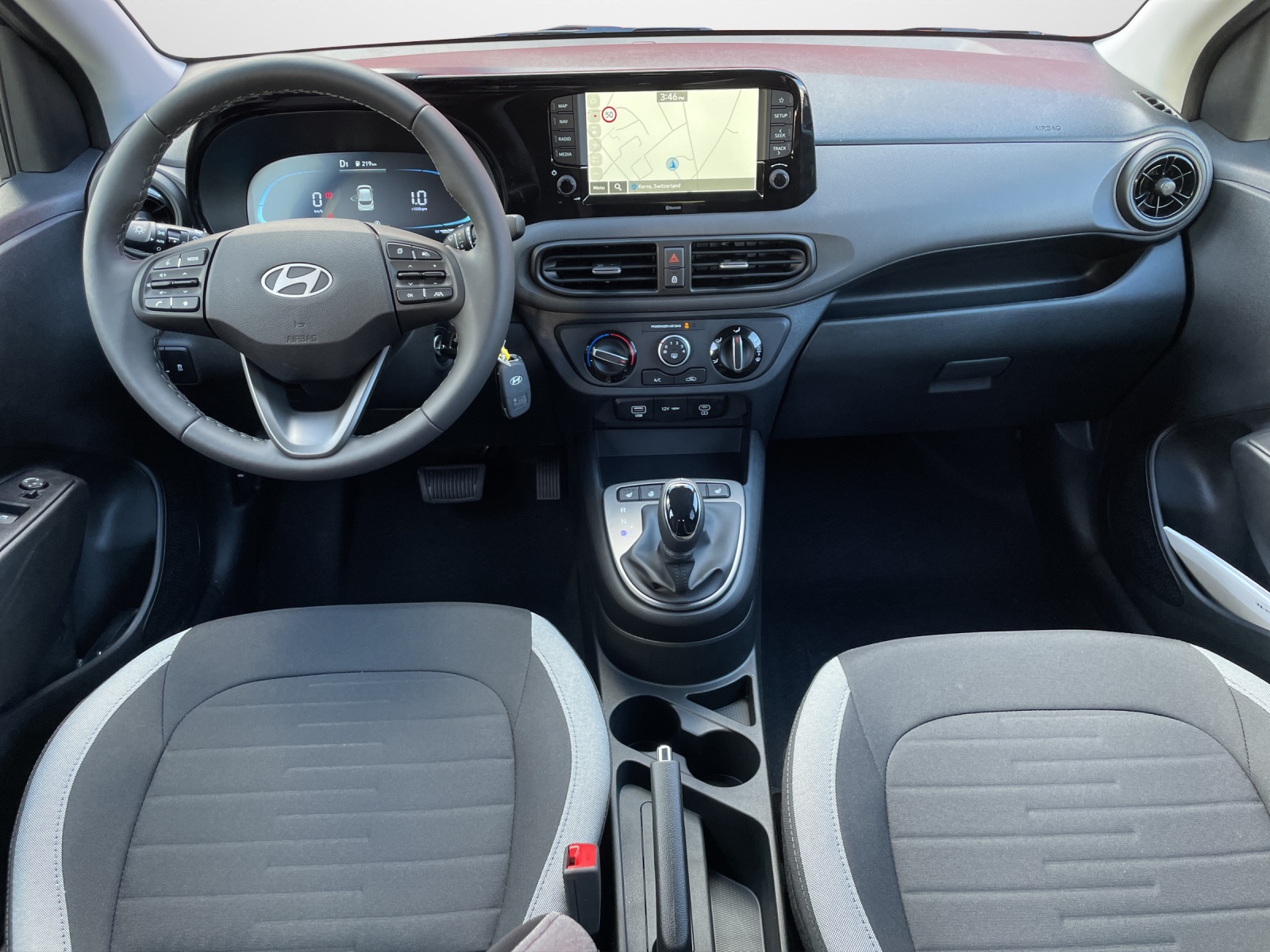 HYUNDAI i10 1.2 Amplia-image-5