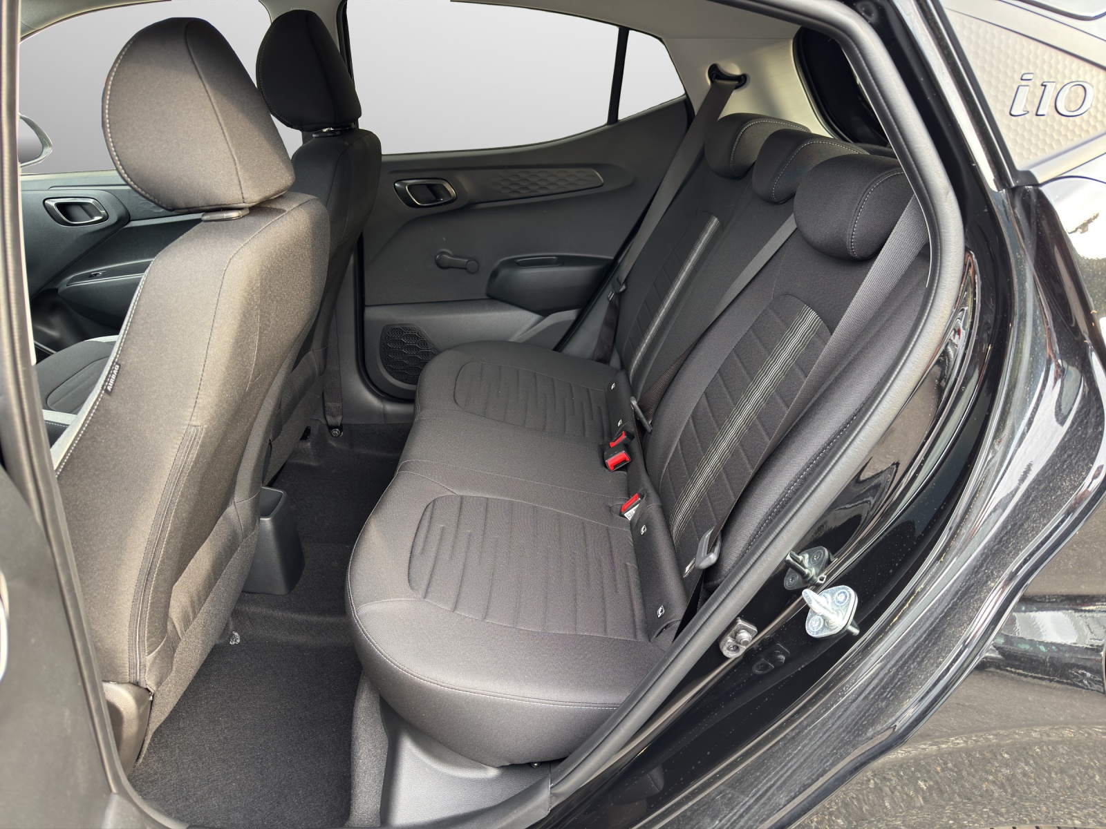 HYUNDAI i10 1.2 Amplia-image-7