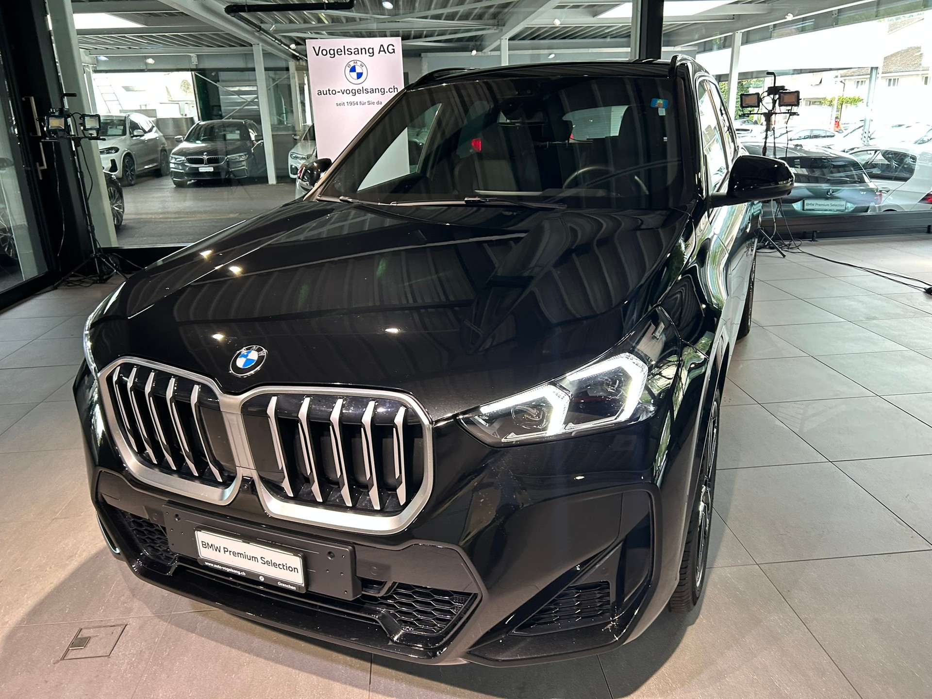 BMW X1 xDrive 23d 48V M Sport-image-2