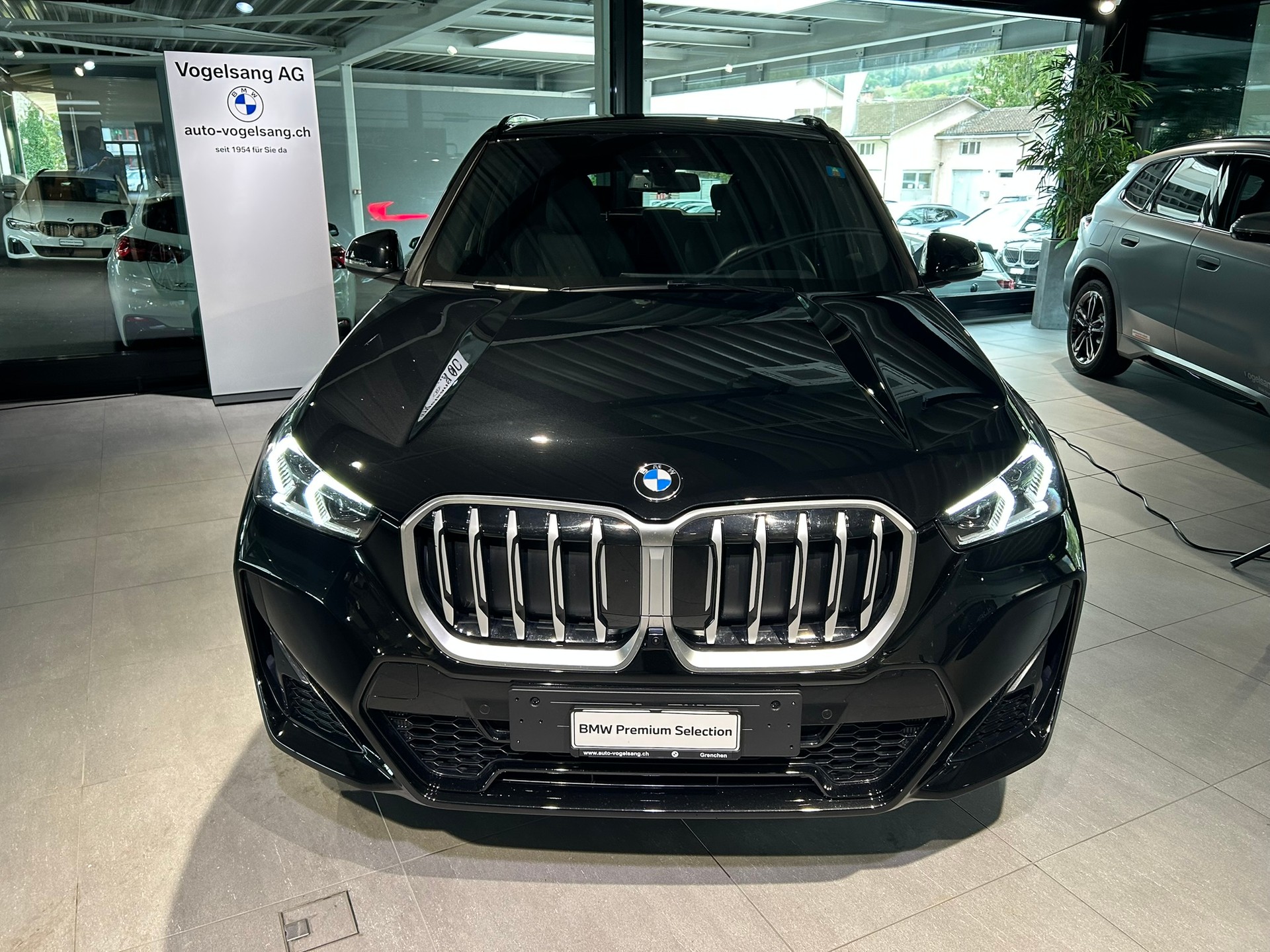 BMW X1 xDrive 23d 48V M Sport-image-4
