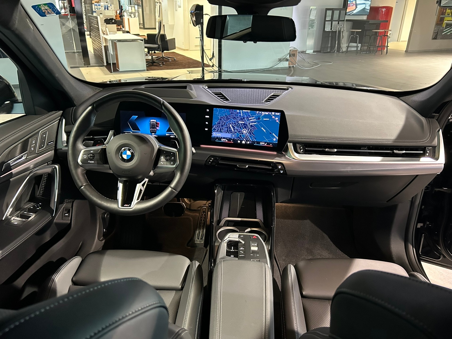 BMW X1 xDrive 23d 48V M Sport-image-22
