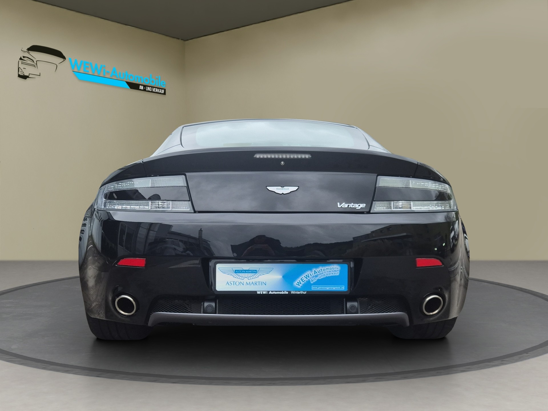 ASTON MARTIN V8 Vantage 4.7 Sportshift-image-3