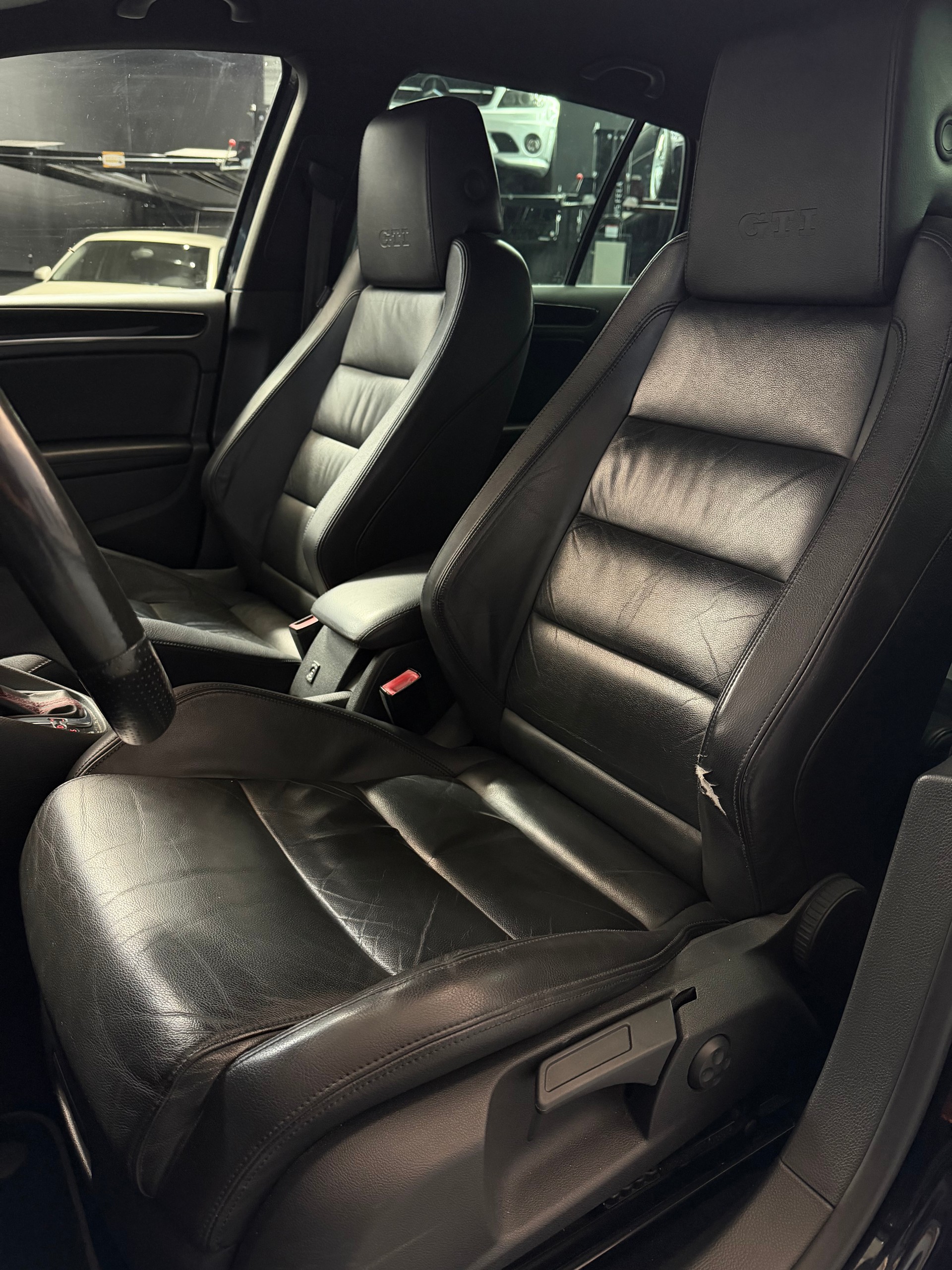 VW Golf 2.0 TSI GTI DSG-image-5