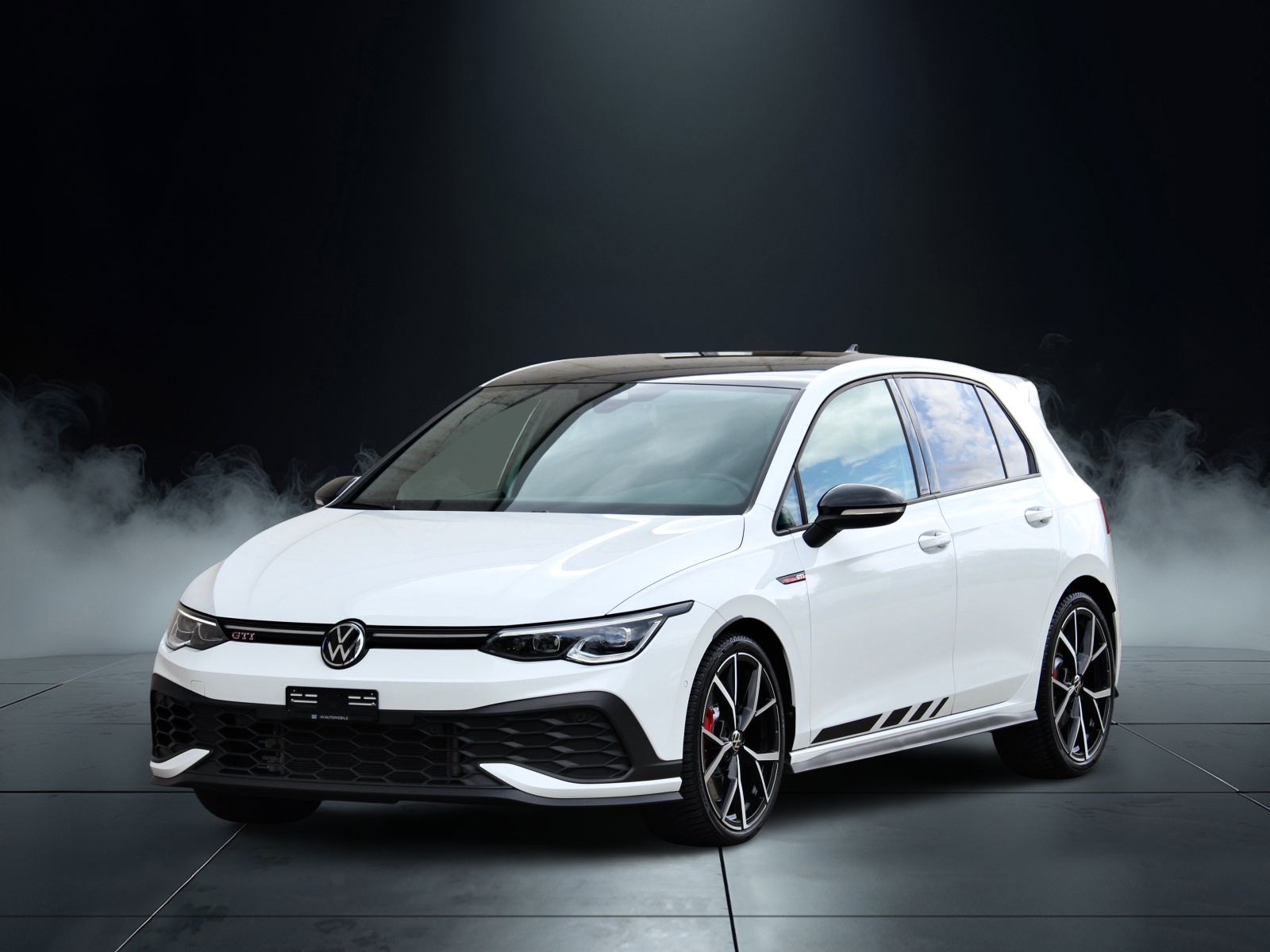VW Golf 2.0 TSI GTI Clubsport- EDITION 300PS DSG *TOP-Ausstattung *Black & White Package-image-0