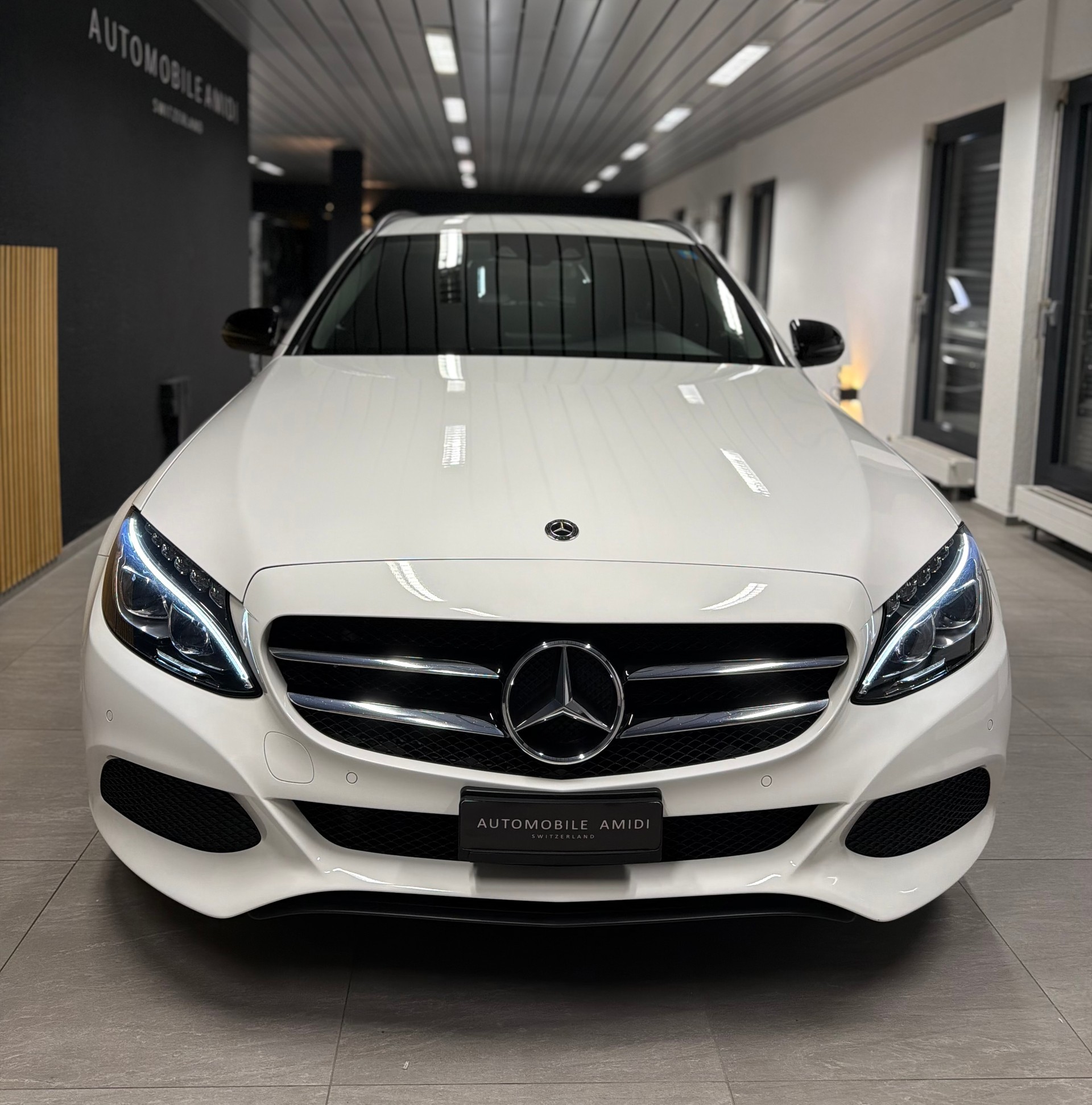 MERCEDES-BENZ C 250 d Swiss Star Avantgarde 4Matic 9G-Tronic-image-1