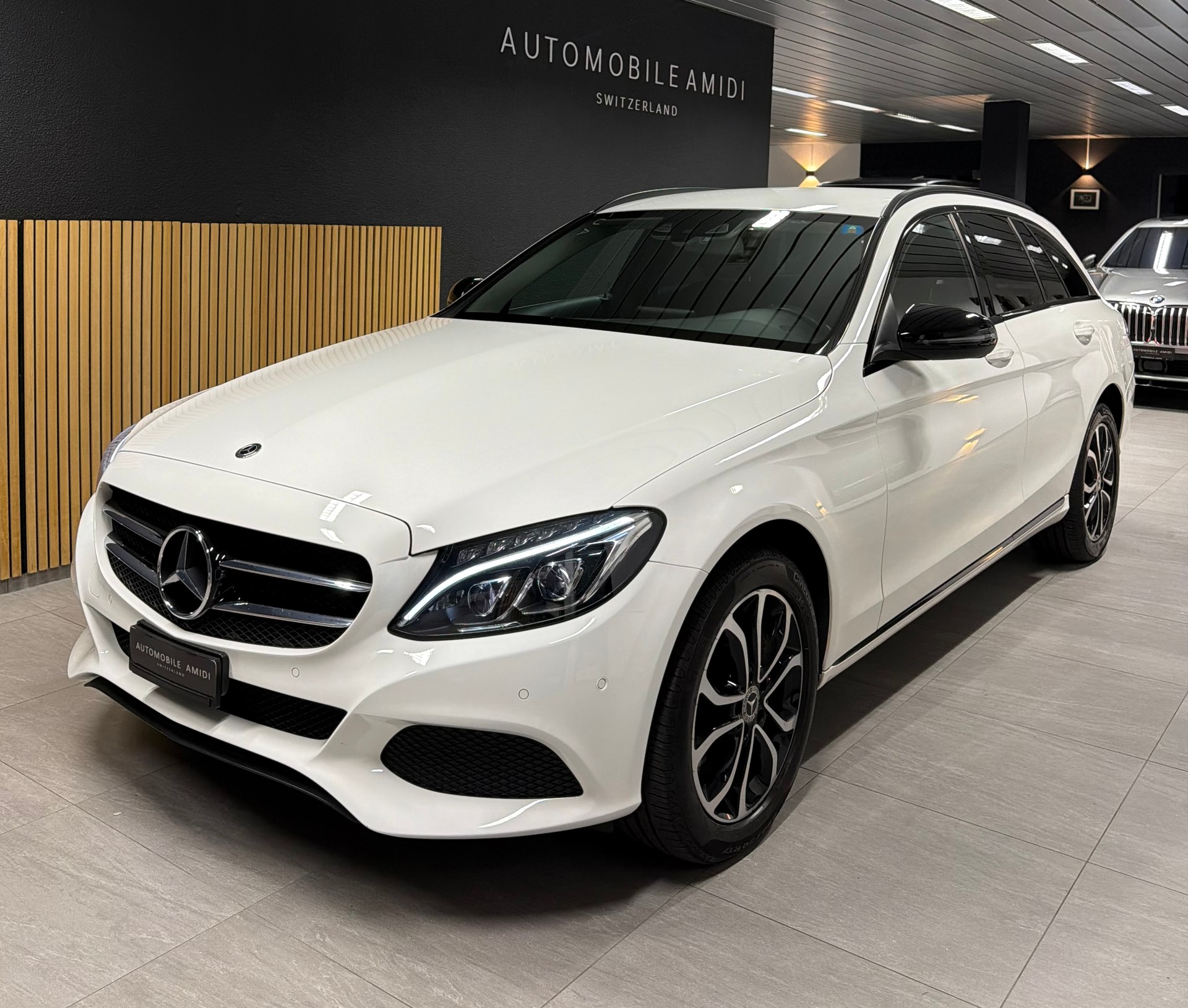 MERCEDES-BENZ C 250 d Swiss Star Avantgarde 4Matic 9G-Tronic-image-0