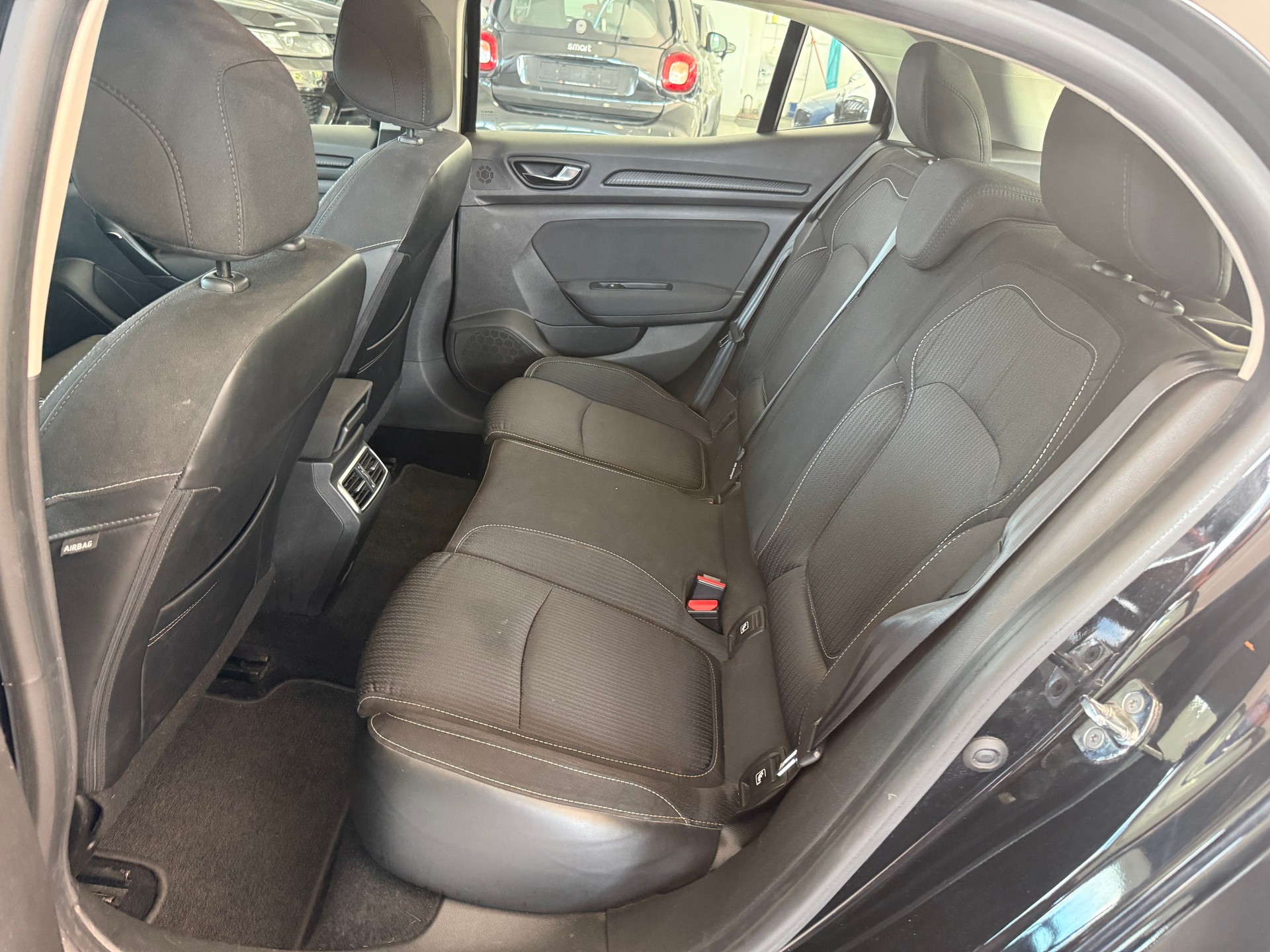 RENAULT Mégane 1.2 16V Turbo Zen-image-20