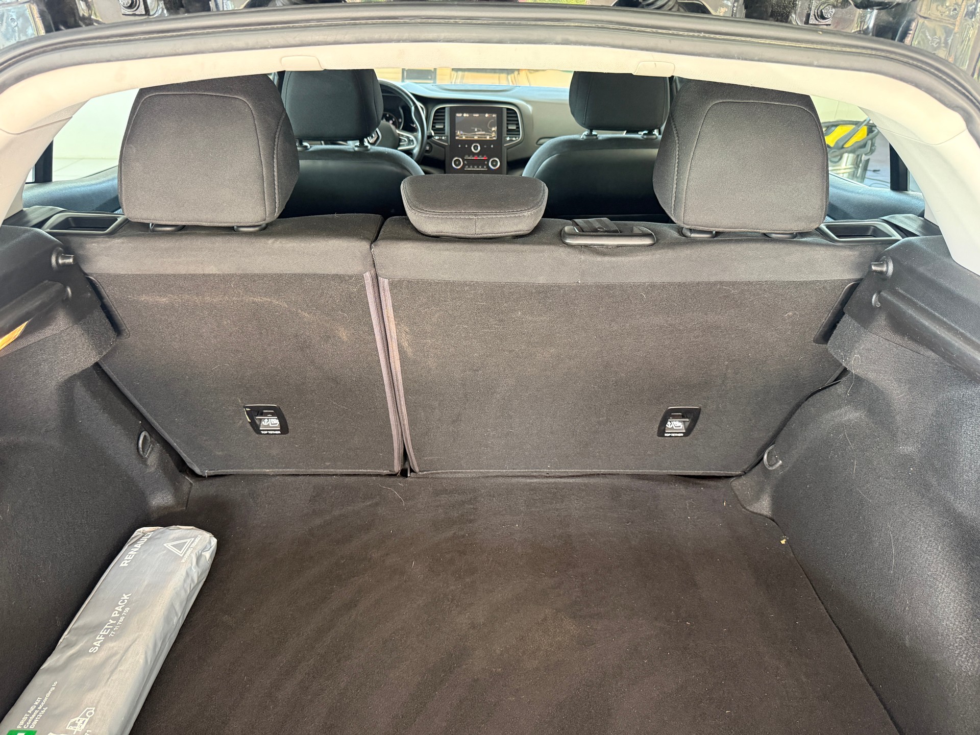 RENAULT Mégane 1.2 16V Turbo Zen-image-21