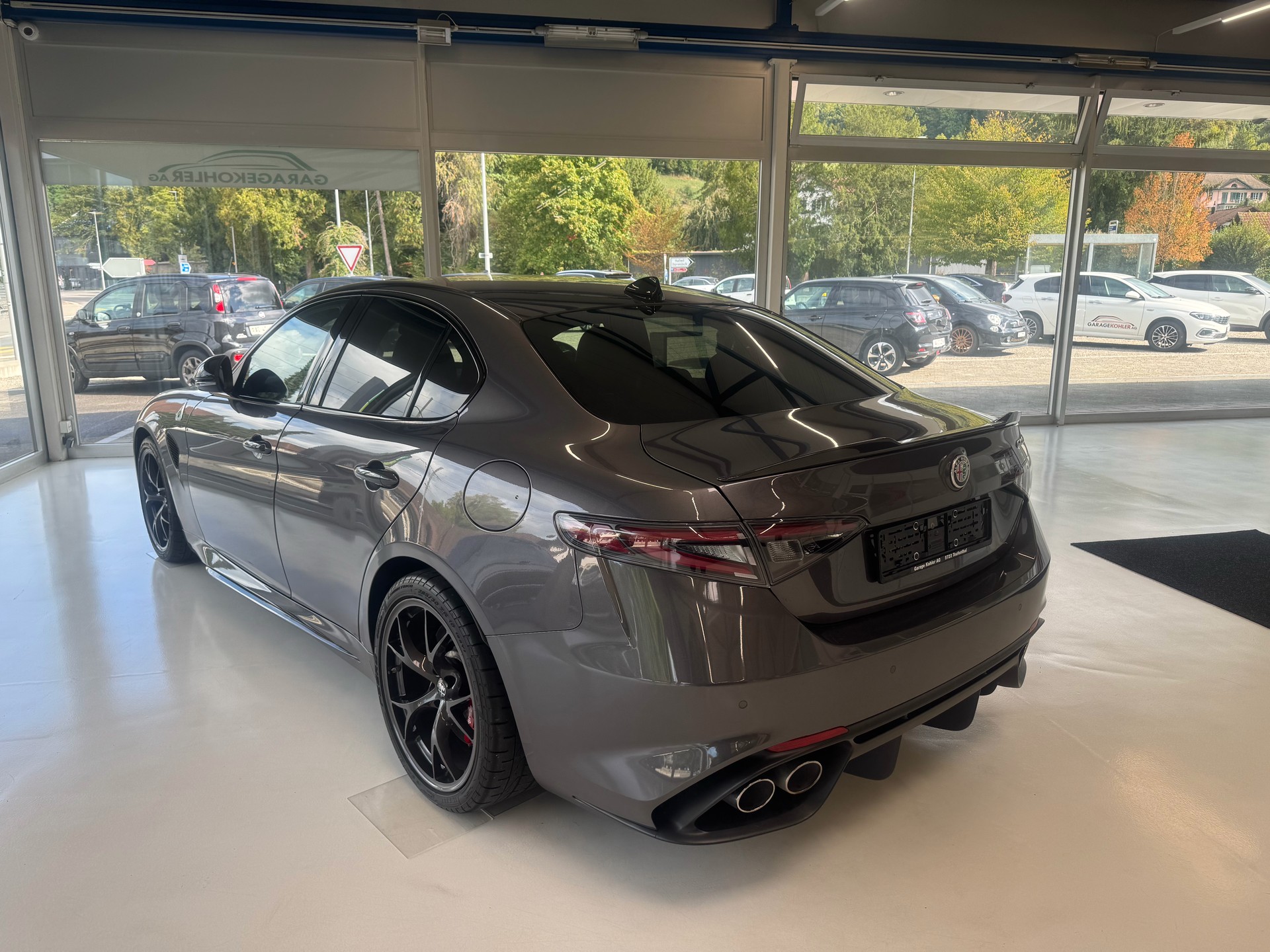 ALFA ROMEO Giulia 2.9 V6 Quadrifoglio-image-4