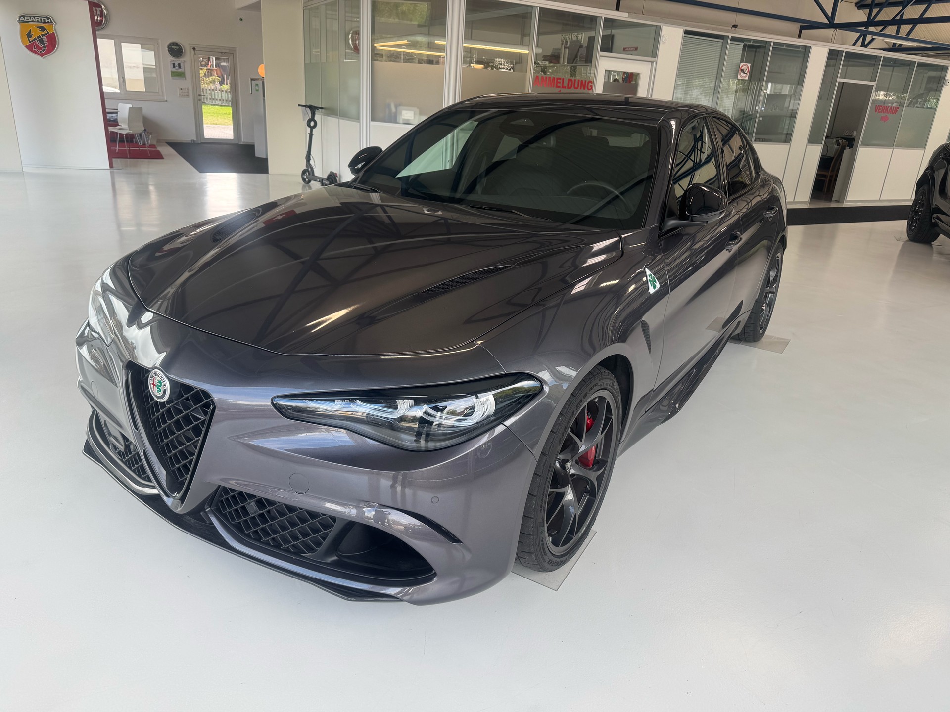ALFA ROMEO Giulia 2.9 V6 Quadrifoglio-image-1