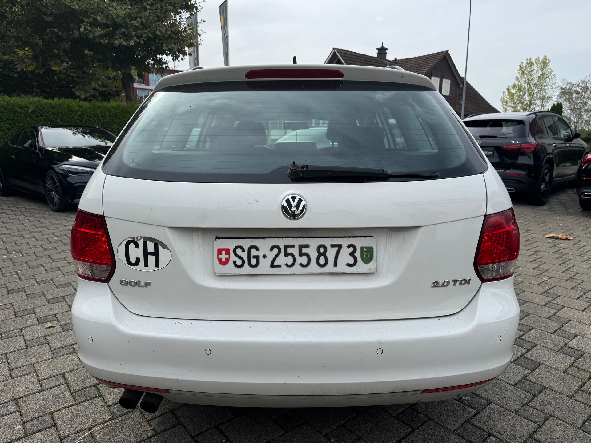 VW Golf Variant 2.0 TDI Comfortline DSG-image-4