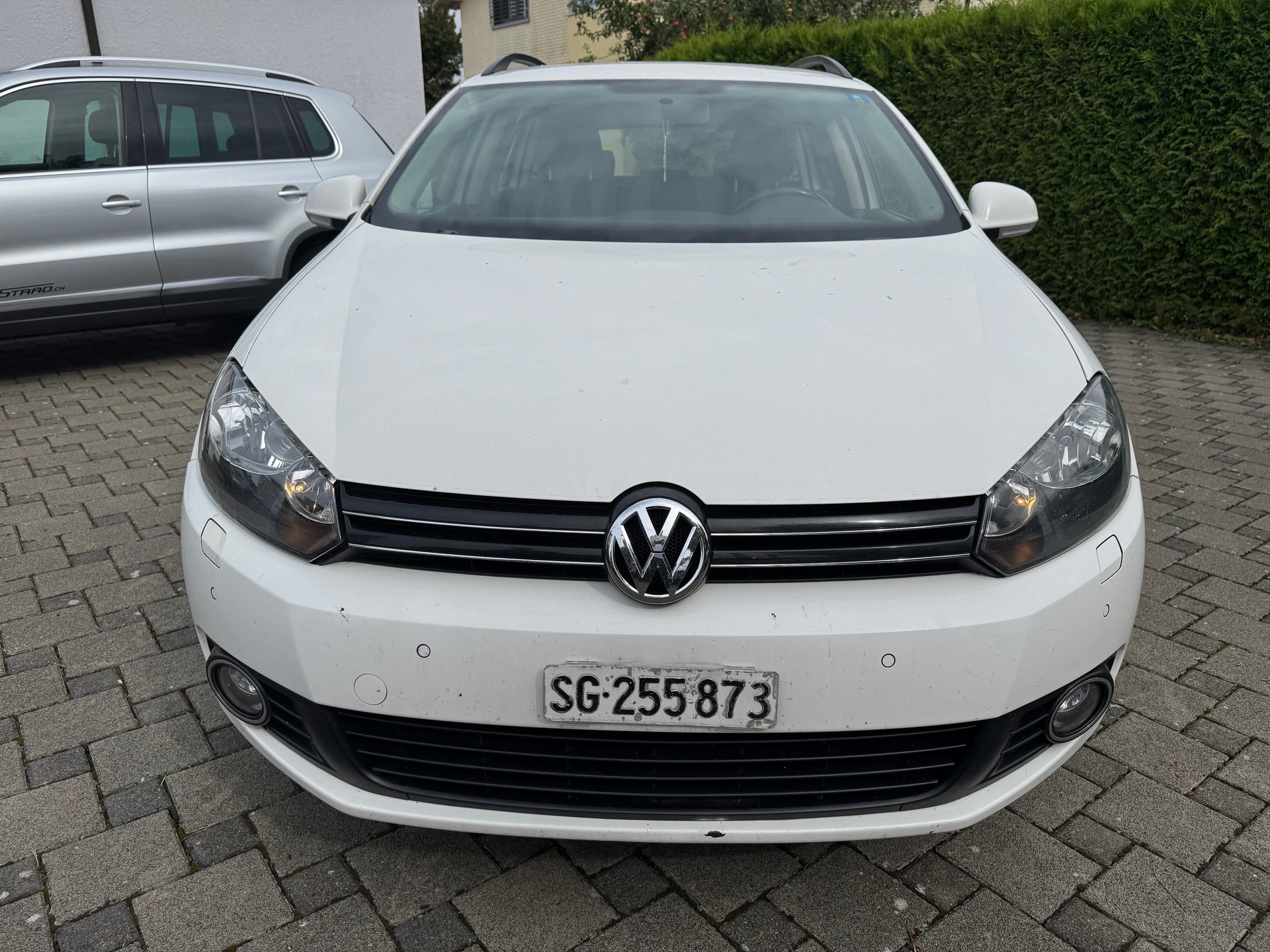 VW Golf Variant 2.0 TDI Comfortline DSG-image-1