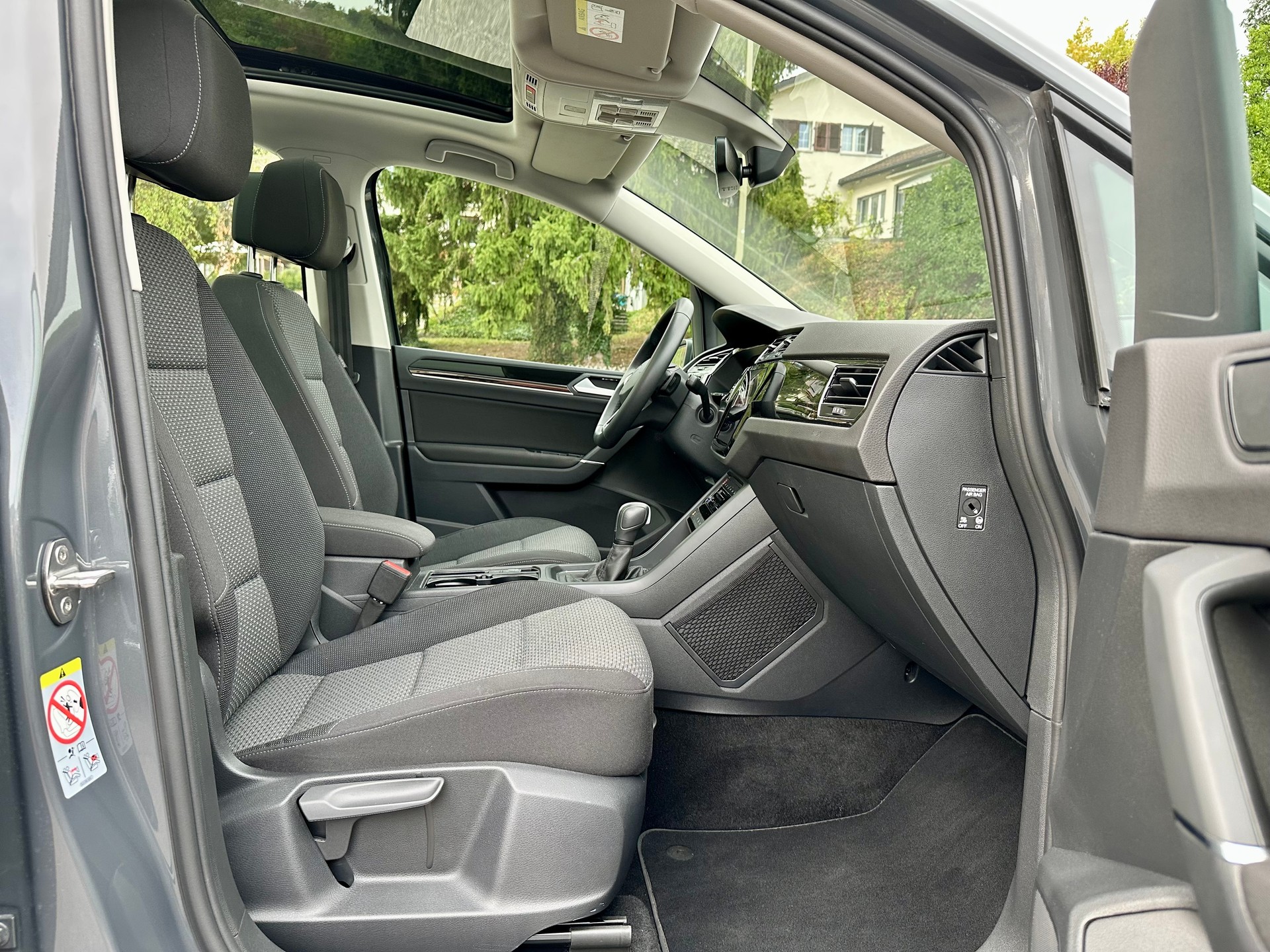 VW Touran 2.0 TDI BlueMotion Technology Comfortline DSG-image-11