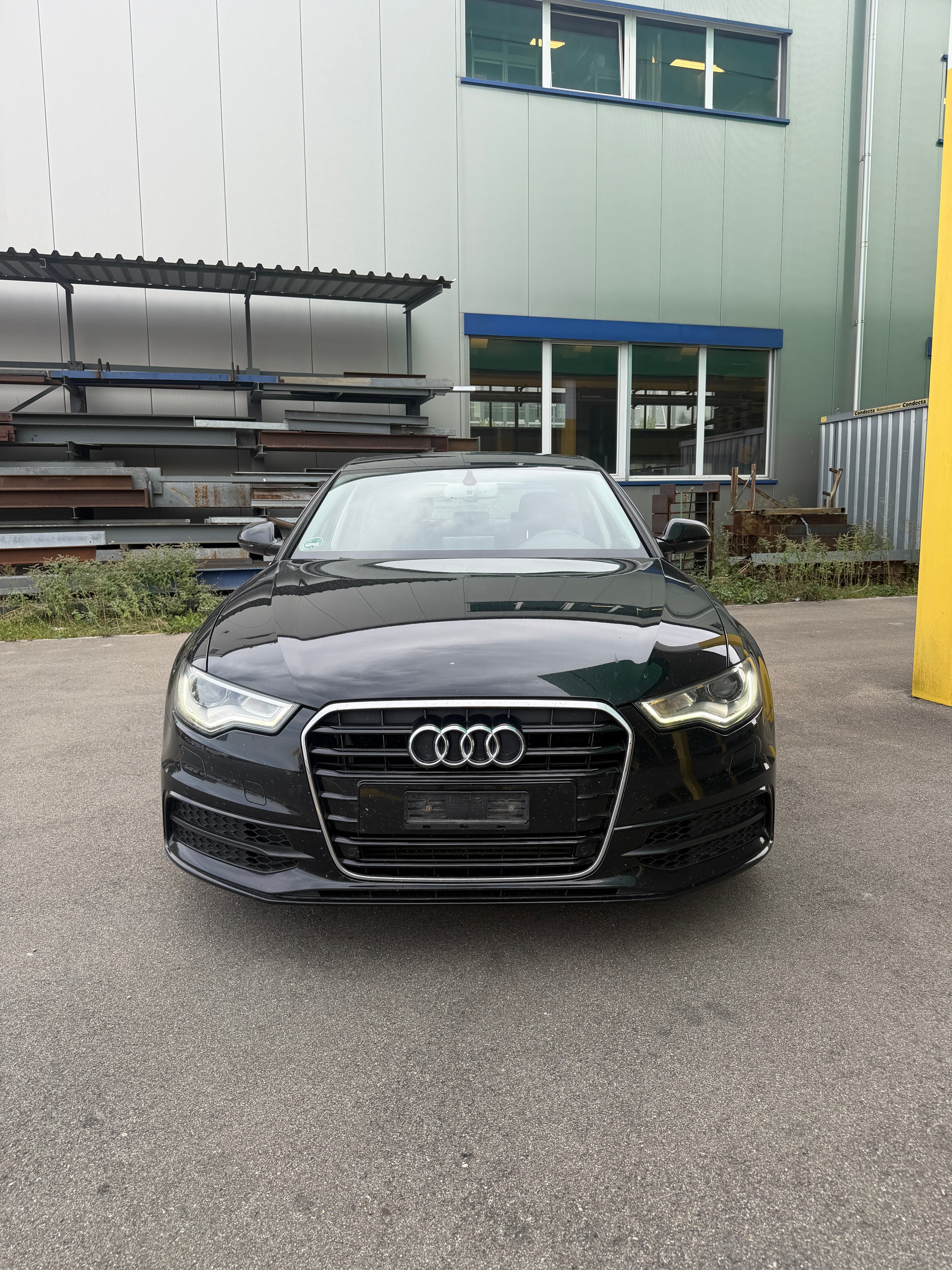 AUDI A6 Limousine 2.0 TDI-image-1
