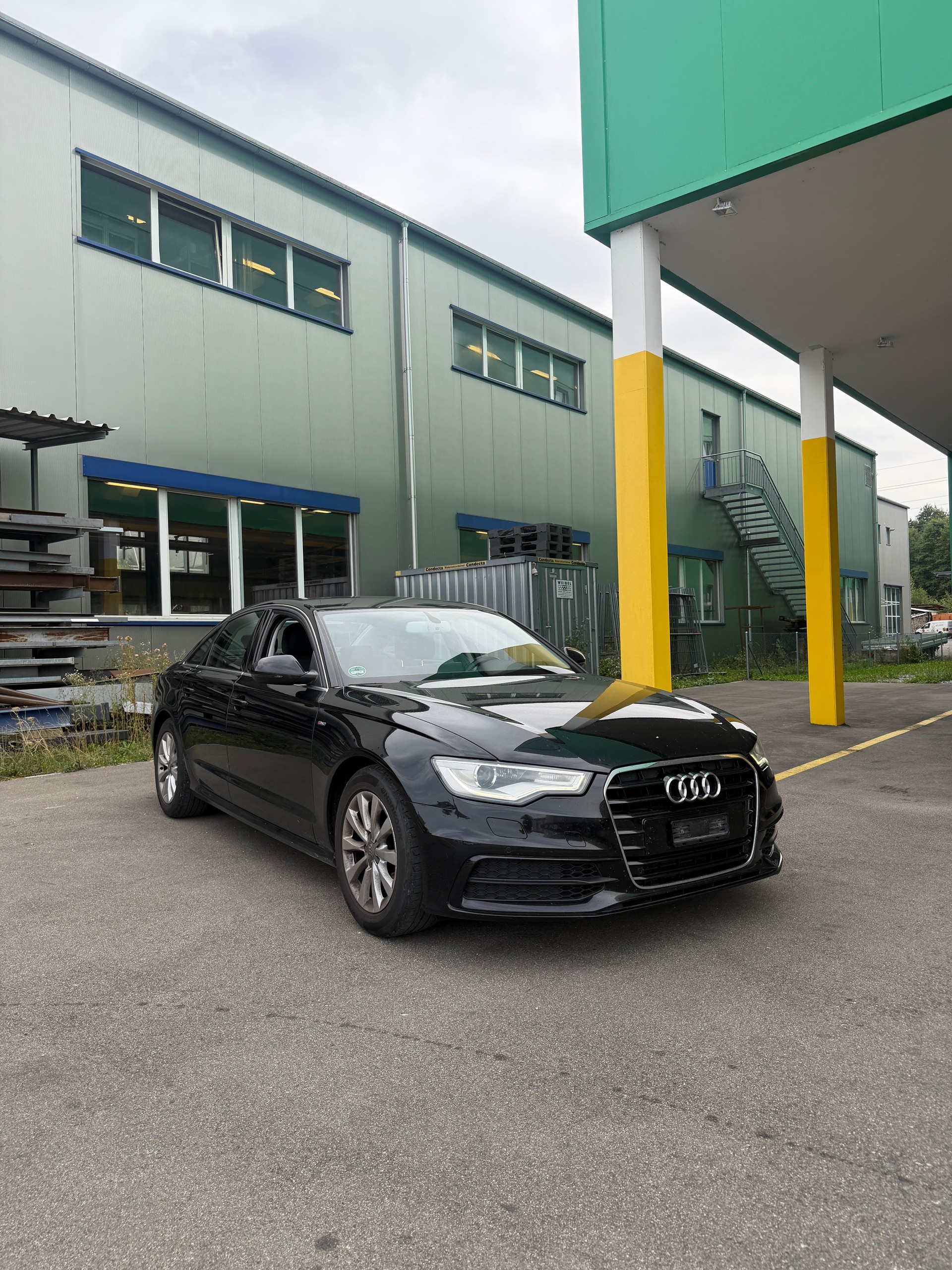 AUDI A6 Limousine 2.0 TDI-image-0