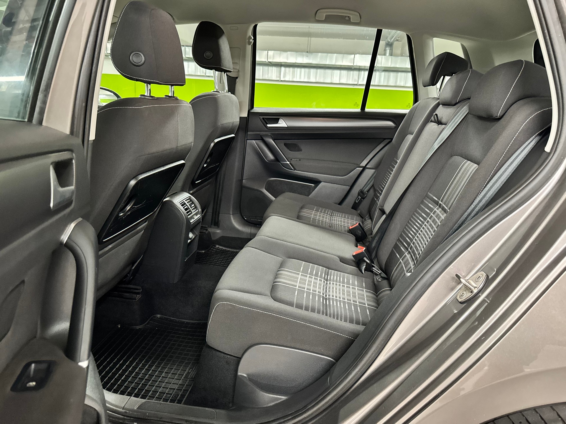 VW Golf Sportsvan 1.2 TSI Allstar-image-9