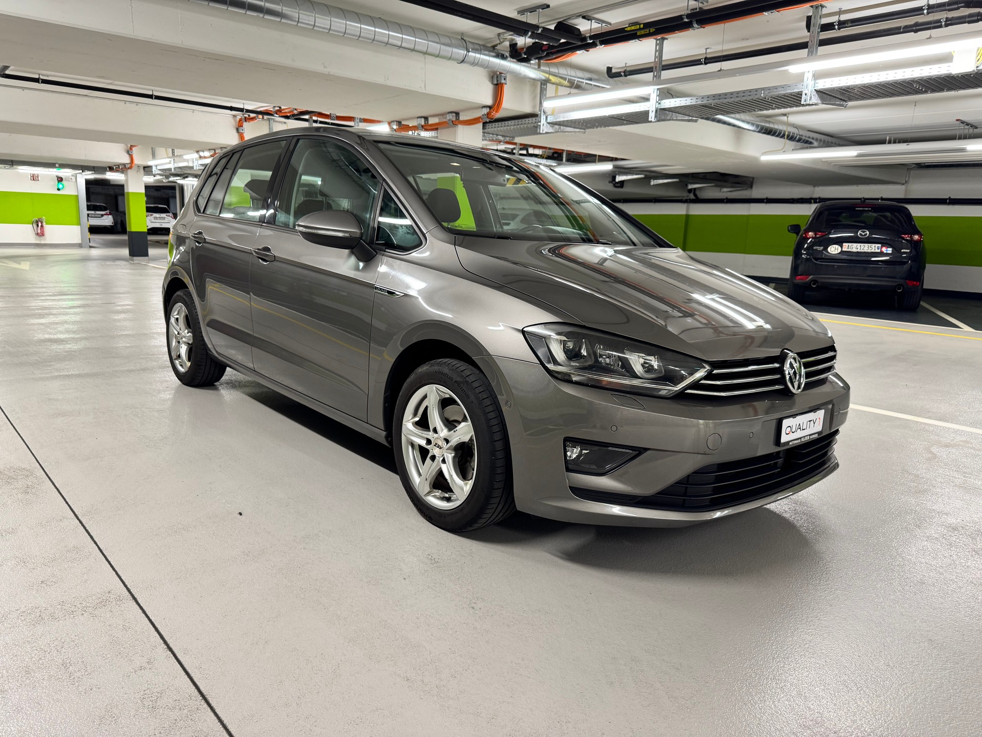 VW Golf Sportsvan 1.2 TSI Allstar-image-2
