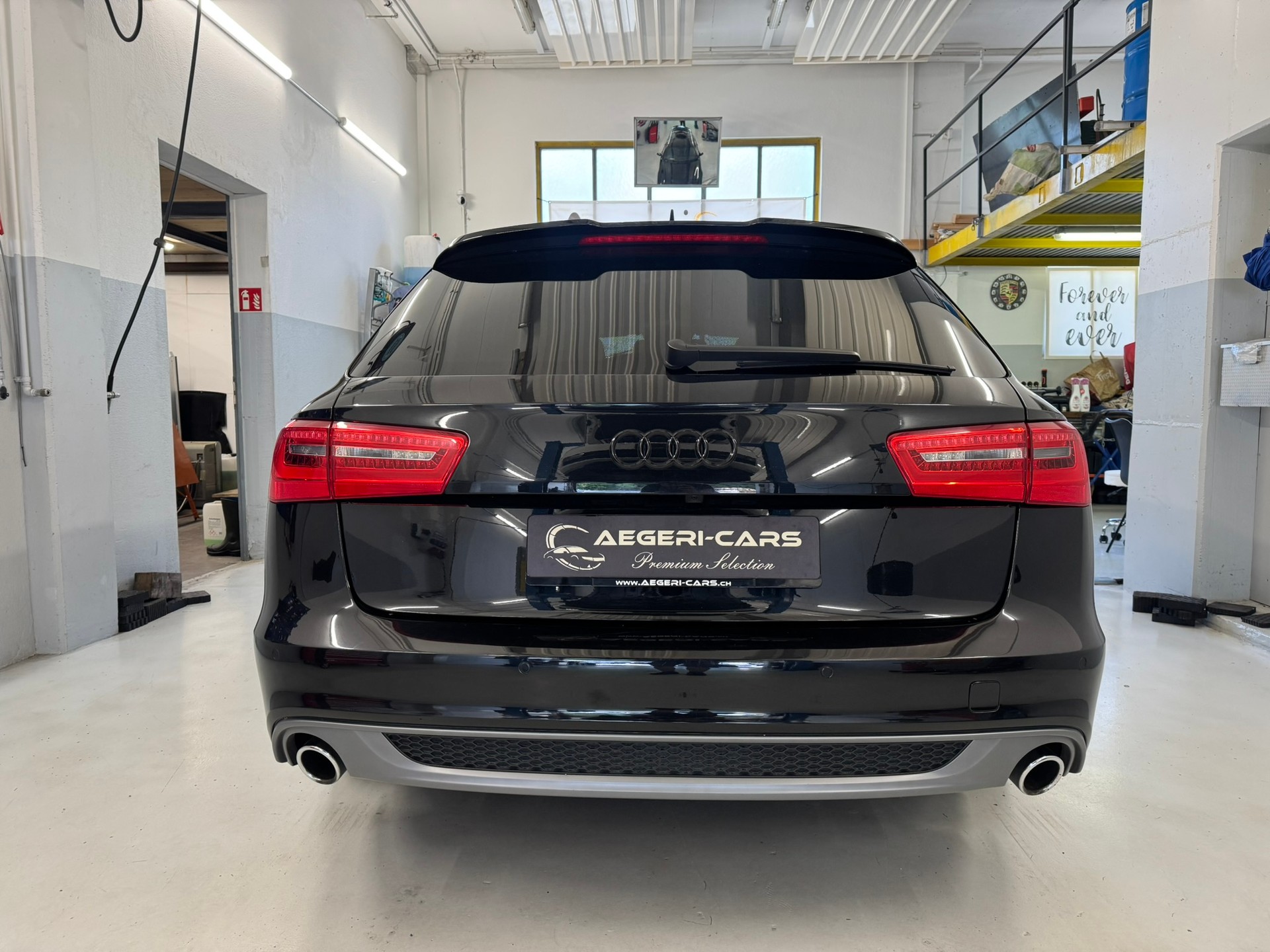 AUDI A6 Avant 3.0 TDI V6 S Line quattro S-tronic-image-3