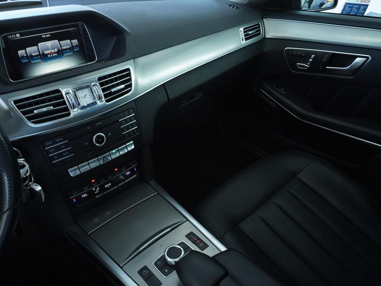 MERCEDES-BENZ E 350 AMG Sport BlueTEC Avantgarde 4Matic 7G-Tronic-image-3