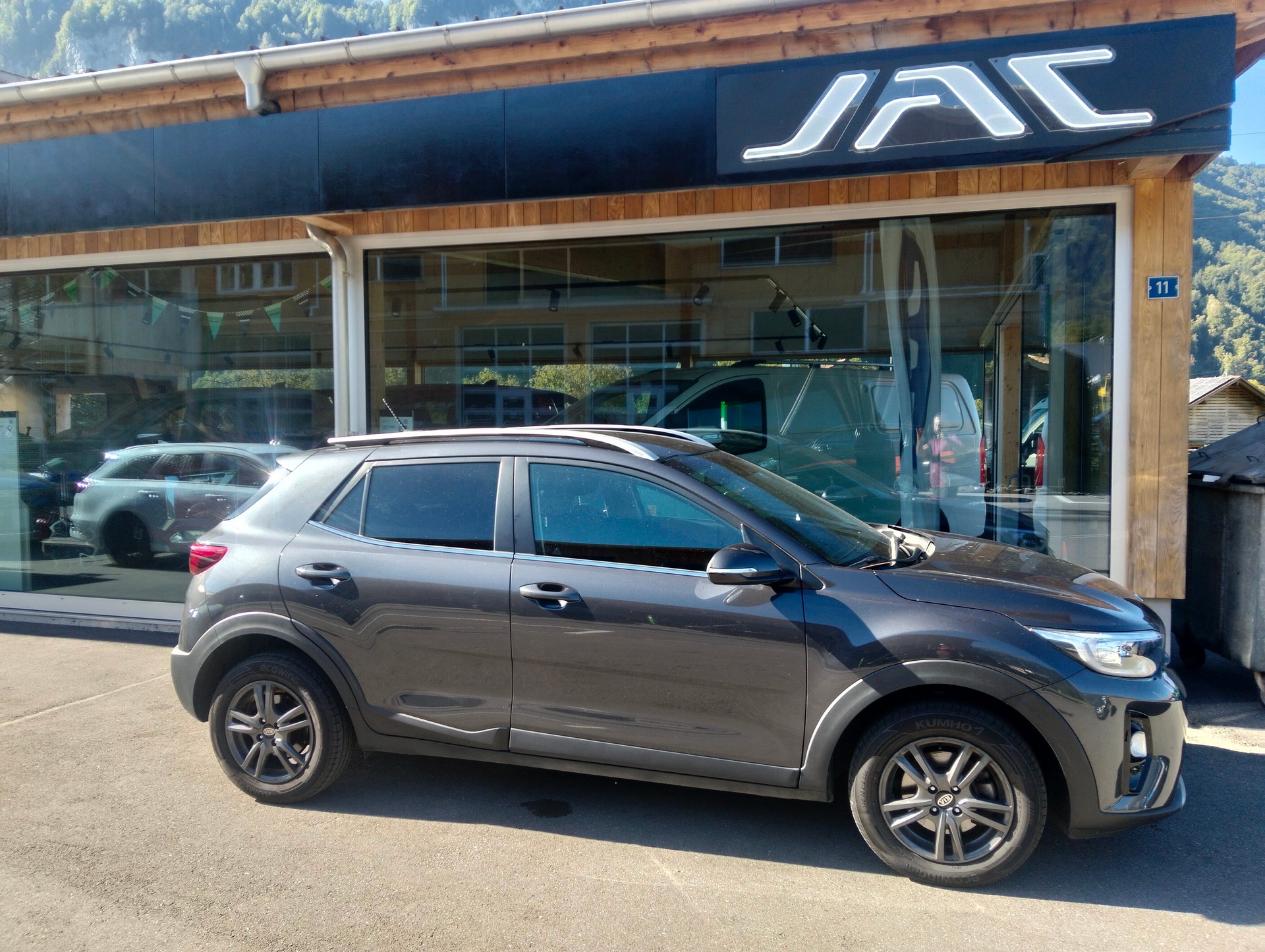KIA Stonic 1.0 T-GDi-image-1