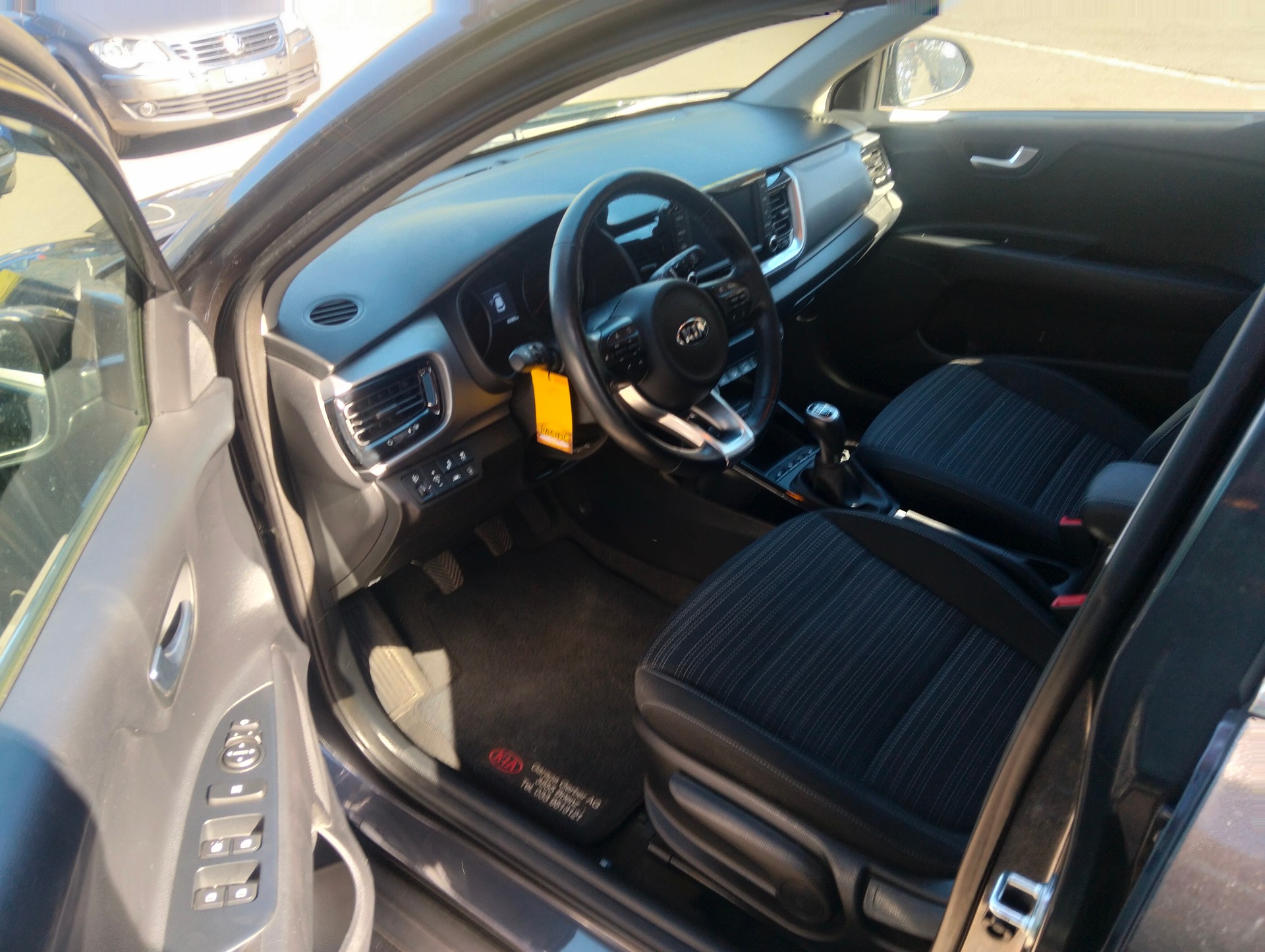 KIA Stonic 1.0 T-GDi-image-7