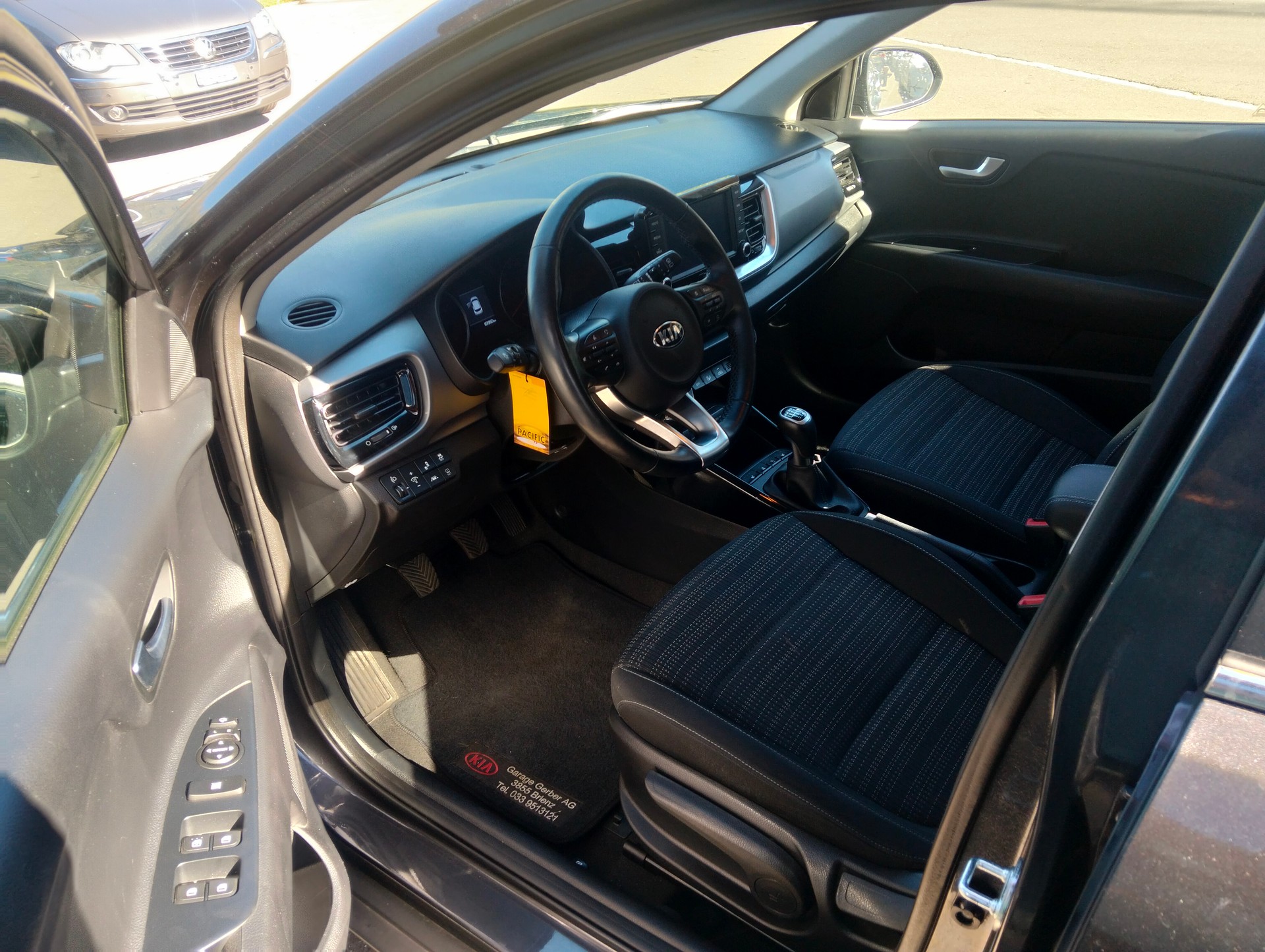 KIA Stonic 1.0 T-GDi-image-6