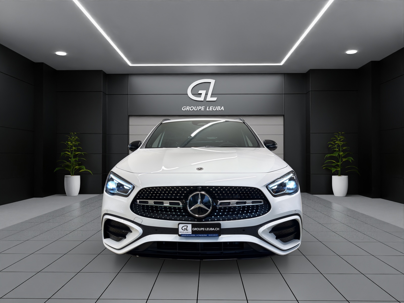 MERCEDES-BENZ GLA 200 7G-DCT-image-1