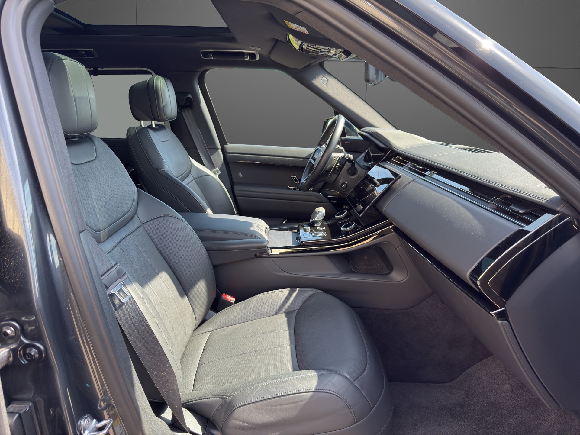 LAND ROVER Range Rover Sport D300 3.0 TD6 MHEV Dynamic SE Automatic-image-9