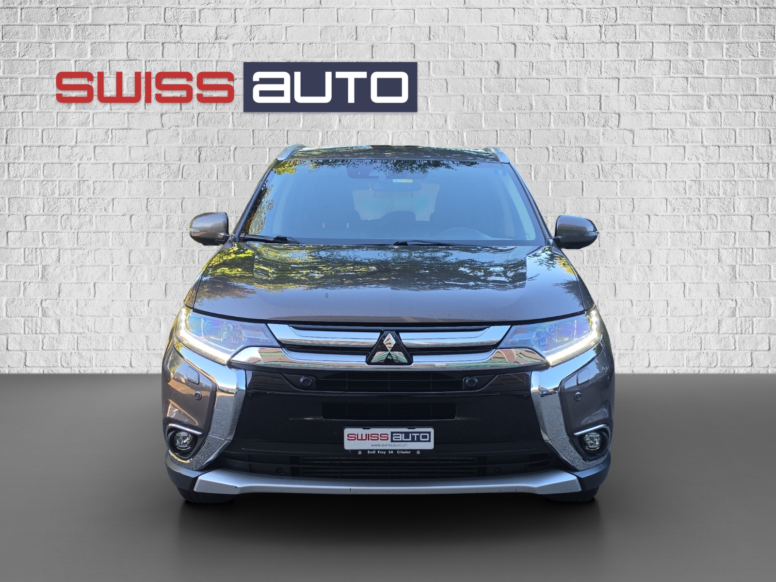 MITSUBISHI Outlander 2.2 DID Diamond 4WD Automatic-image-1