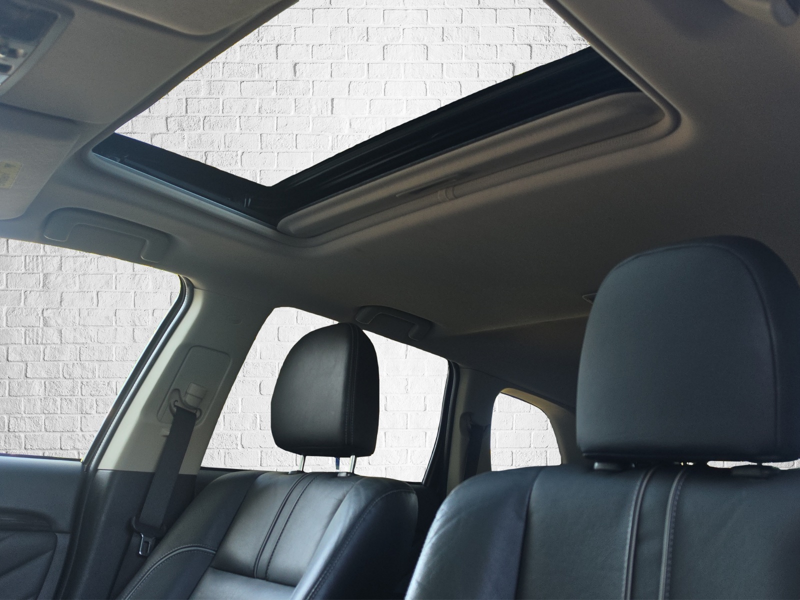 MITSUBISHI Outlander 2.2 DID Diamond 4WD Automatic-image-9