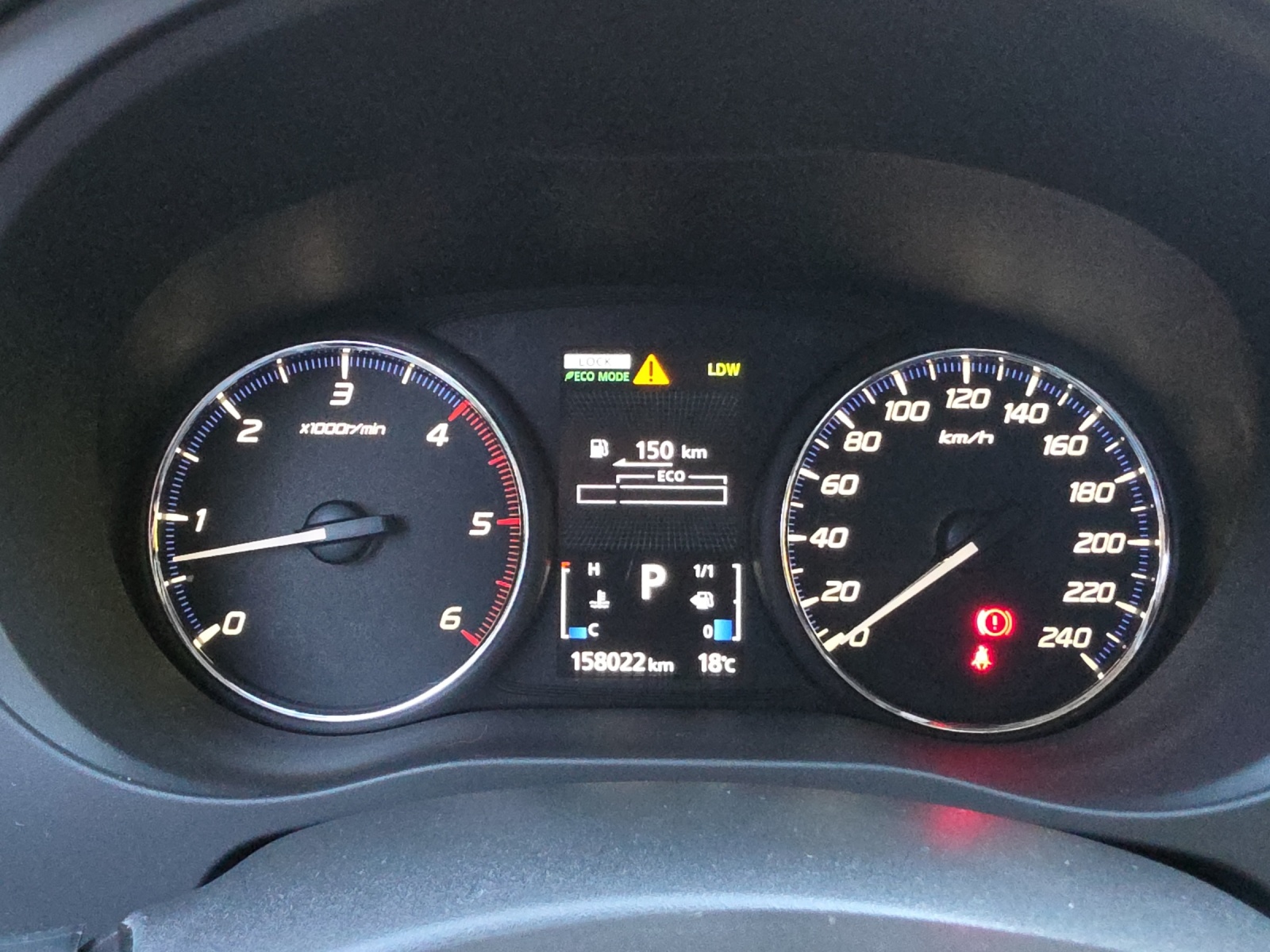 MITSUBISHI Outlander 2.2 DID Diamond 4WD Automatic-image-14