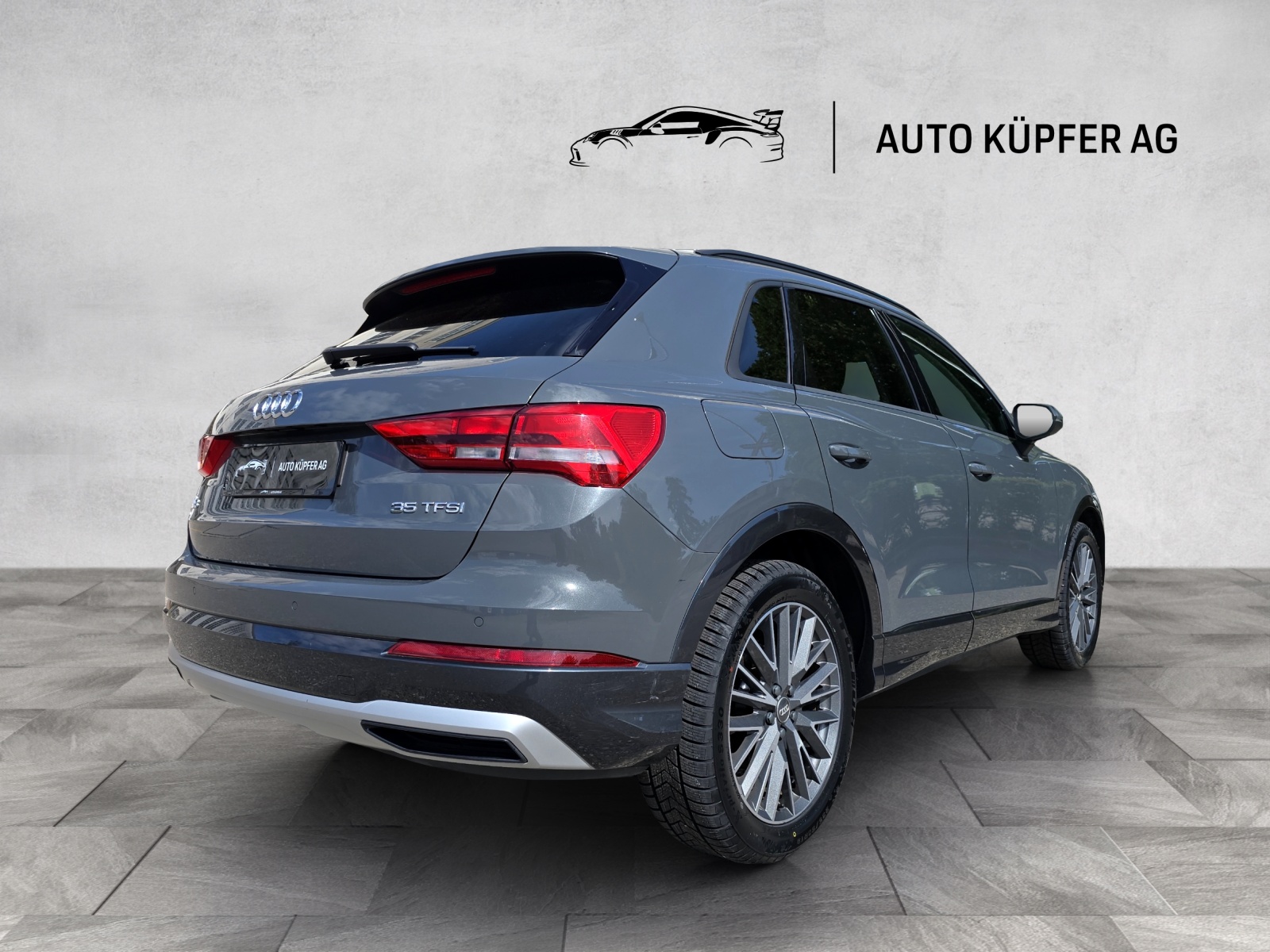 AUDI Q3 35 TFSI advanced S-tronic +AHK 1.8t-image-5
