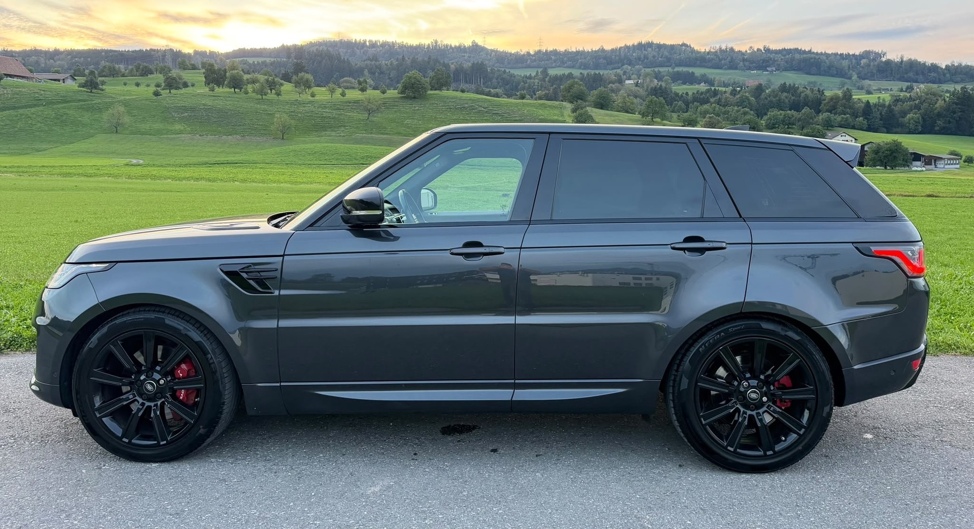 LAND ROVER Range Rover Sport 4.4 SDV8 HSE Automatic-image-2
