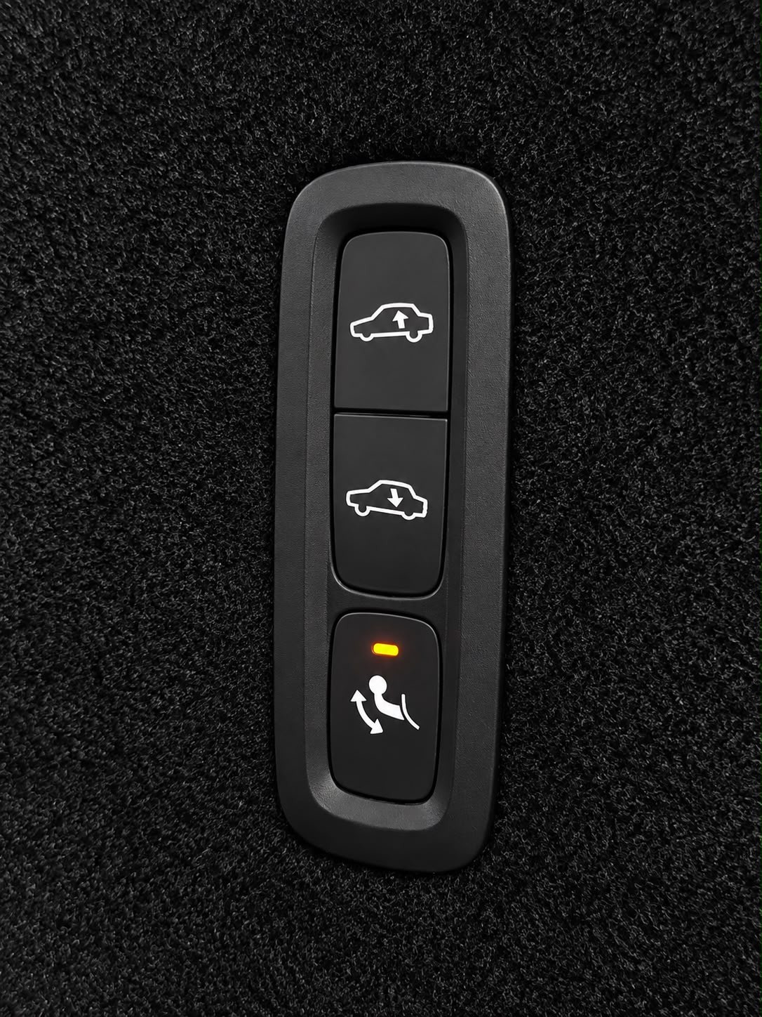 VOLVO XC60 B5 Diesel Mild Hybrid AWD Inscription Geartronic-image-24